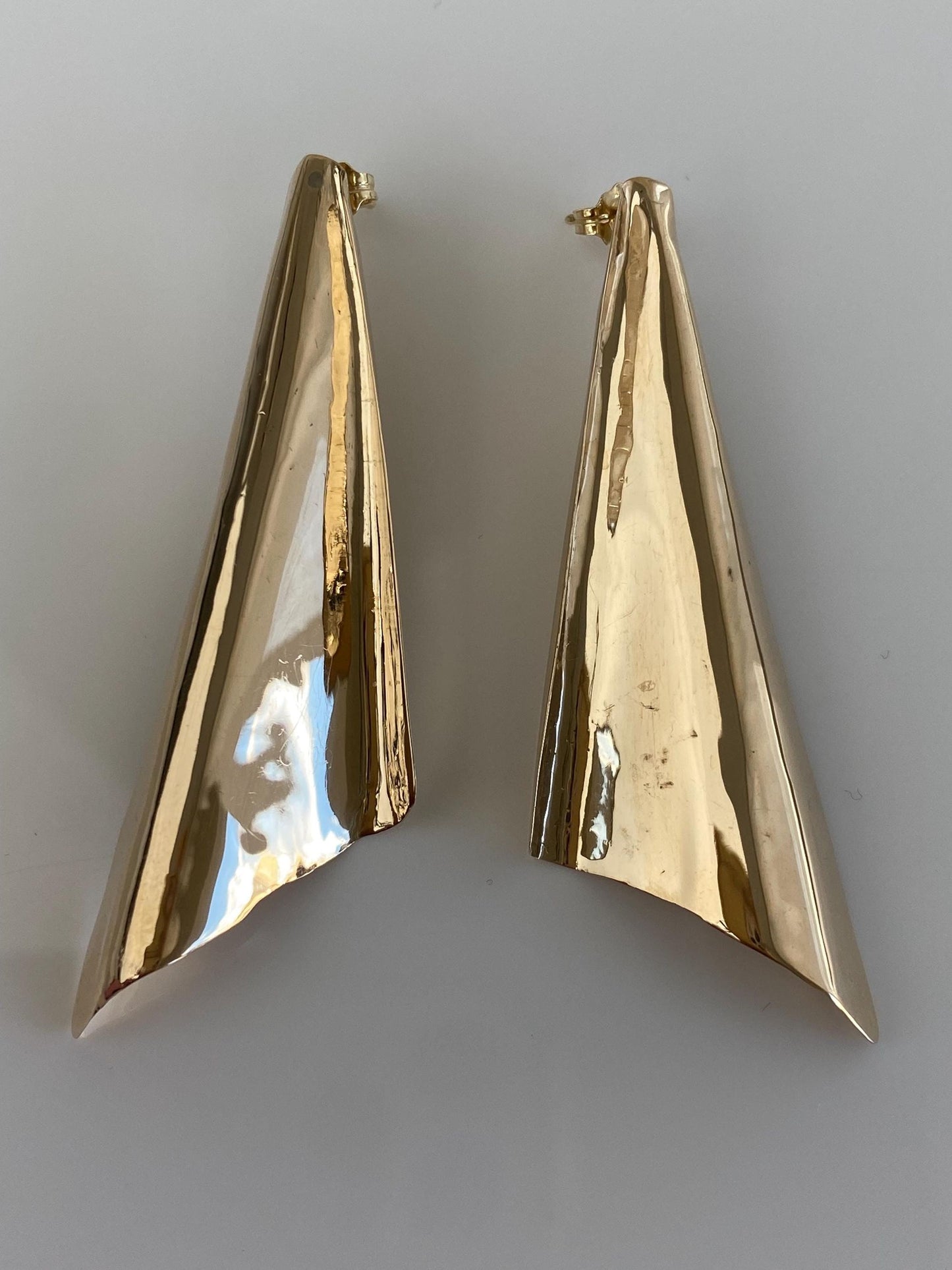 Vintage Solid 14k Yellow Gold Folded Triangle Stud Earrings
