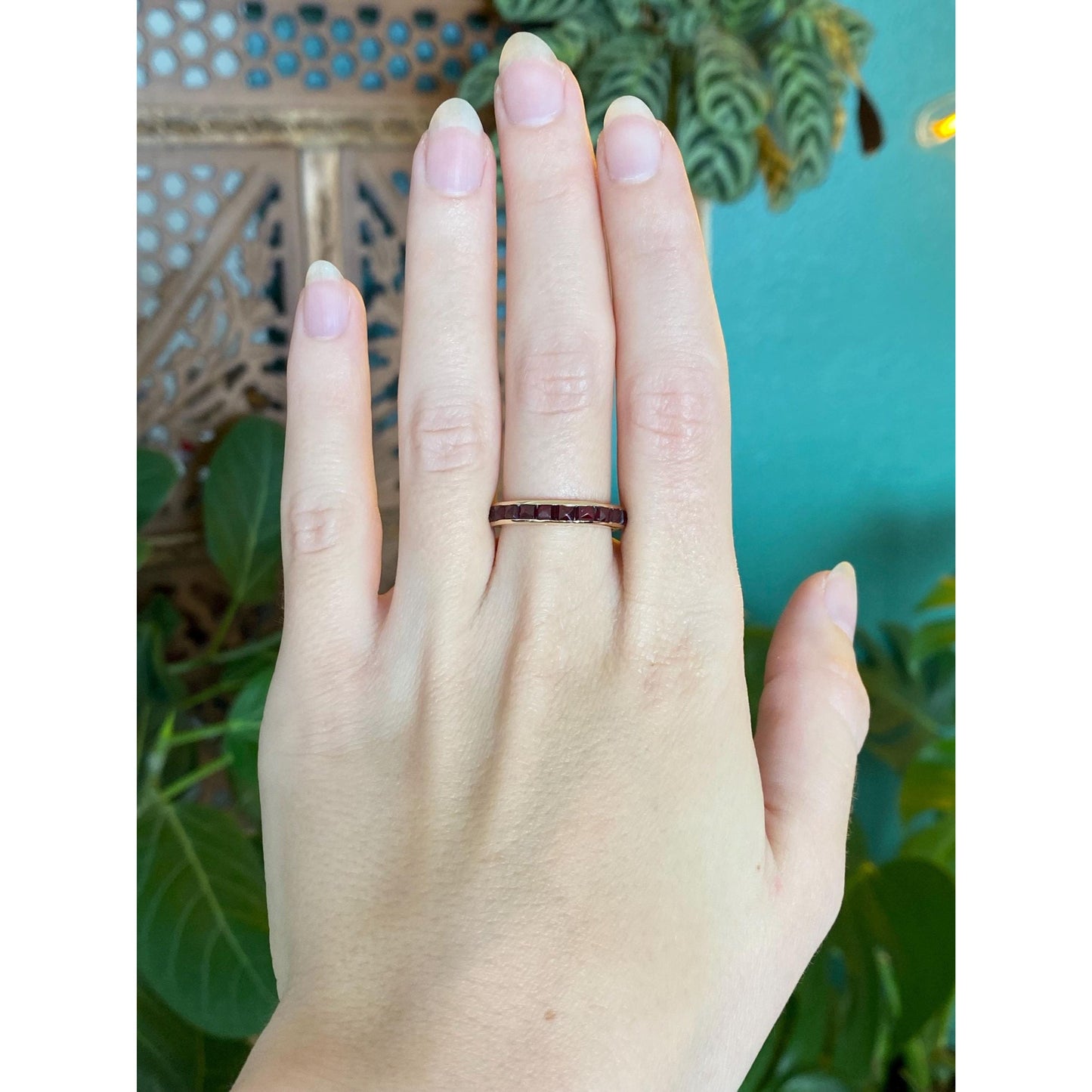 Vintage Solid 14k Yellow Gold Red Cubic Zirconia Pyramid Ring Band - Size 7.5