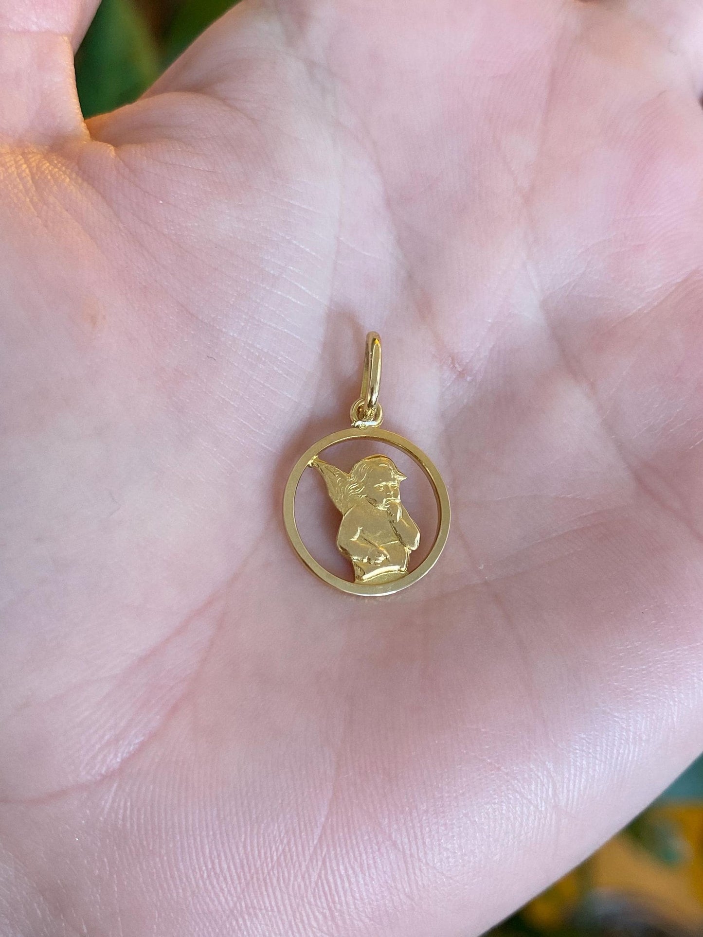 Vintage Solid 18k Yellow Gold Cherub Angel Charm