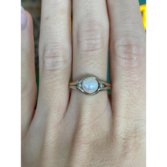 Vintage Solid 18k White Gold Diamond Pearl Ring - Size 7