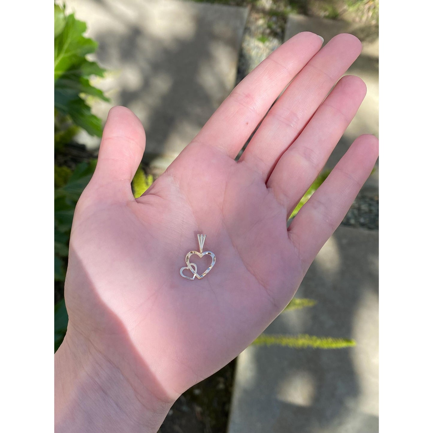 Vintage Solid 14k Yellow Gold Diamond Cut Hearts Charm