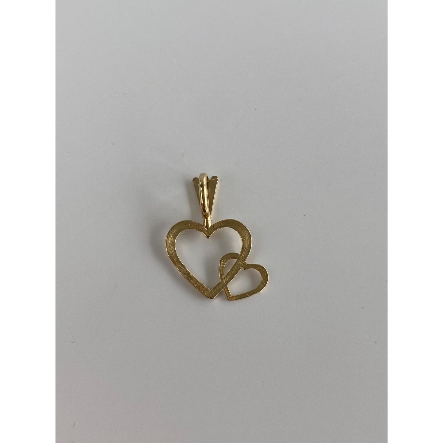 Vintage Solid 14k Yellow Gold Diamond Cut Hearts Charm