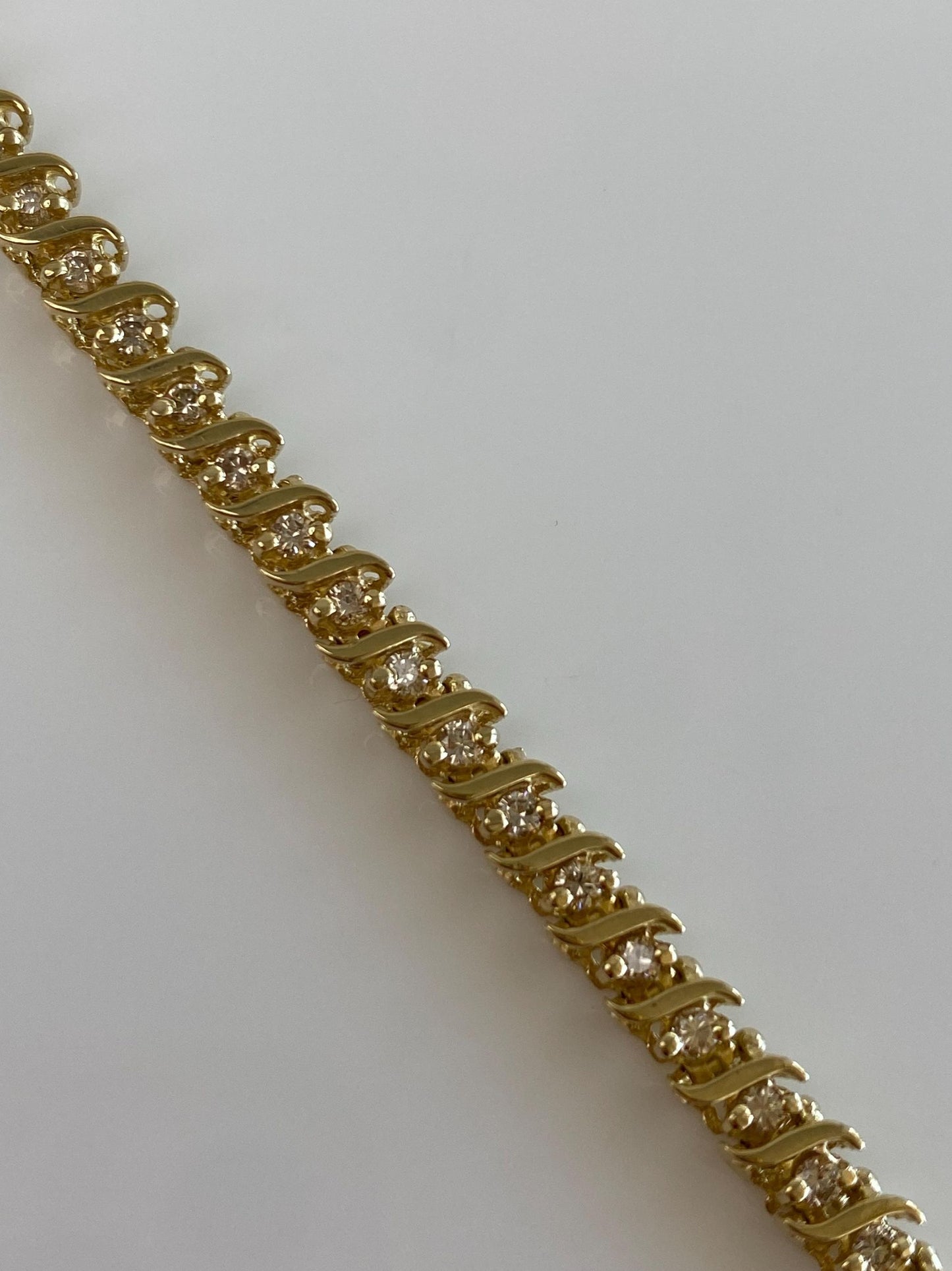 Vintage Solid 14k Yellow Gold Diamond Tennis Bracelet - 7.25 Inches