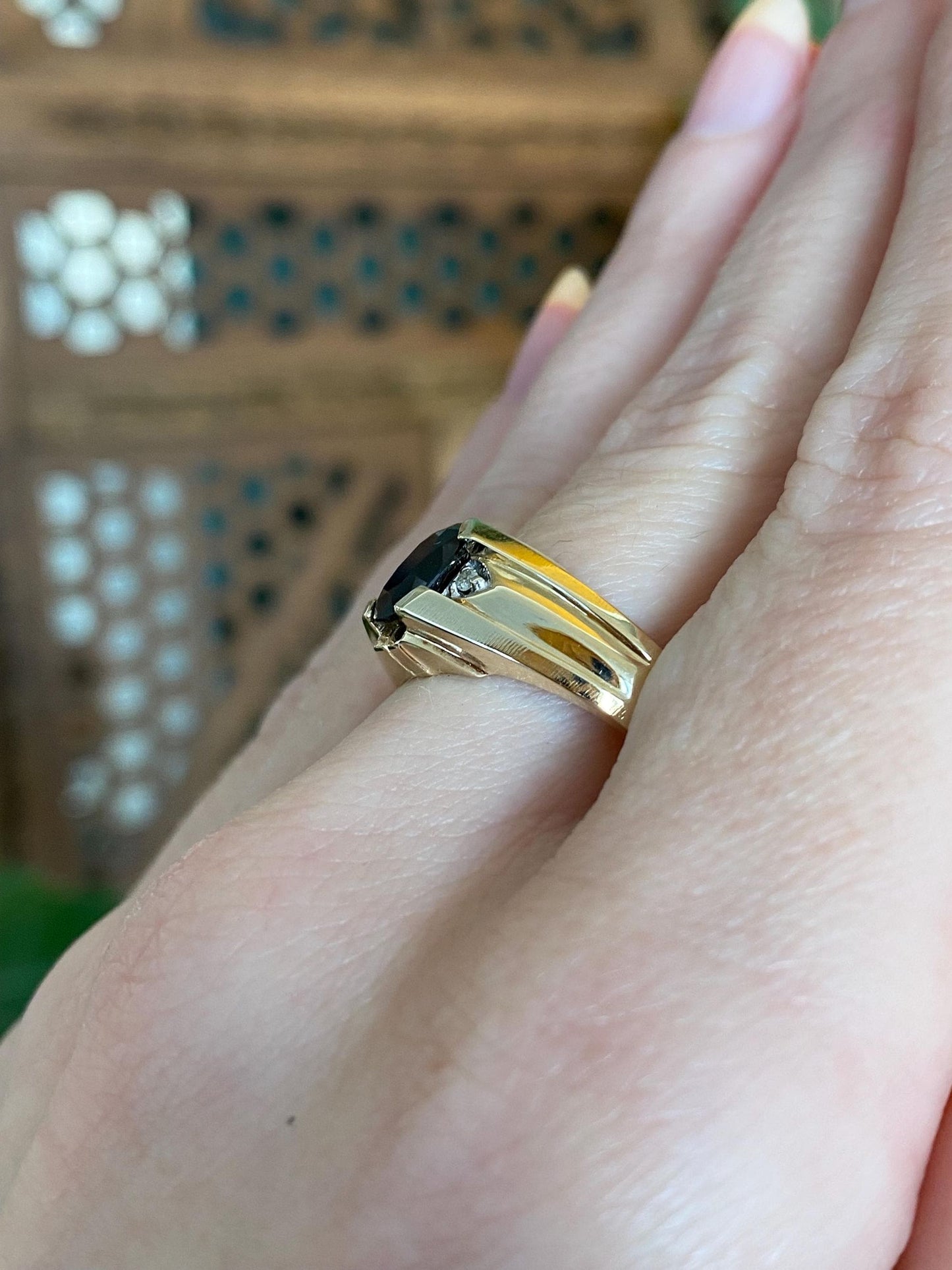 Vintage Solid 14k Yellow Gold Diamond Blue Sapphire Ring - Size 9.75