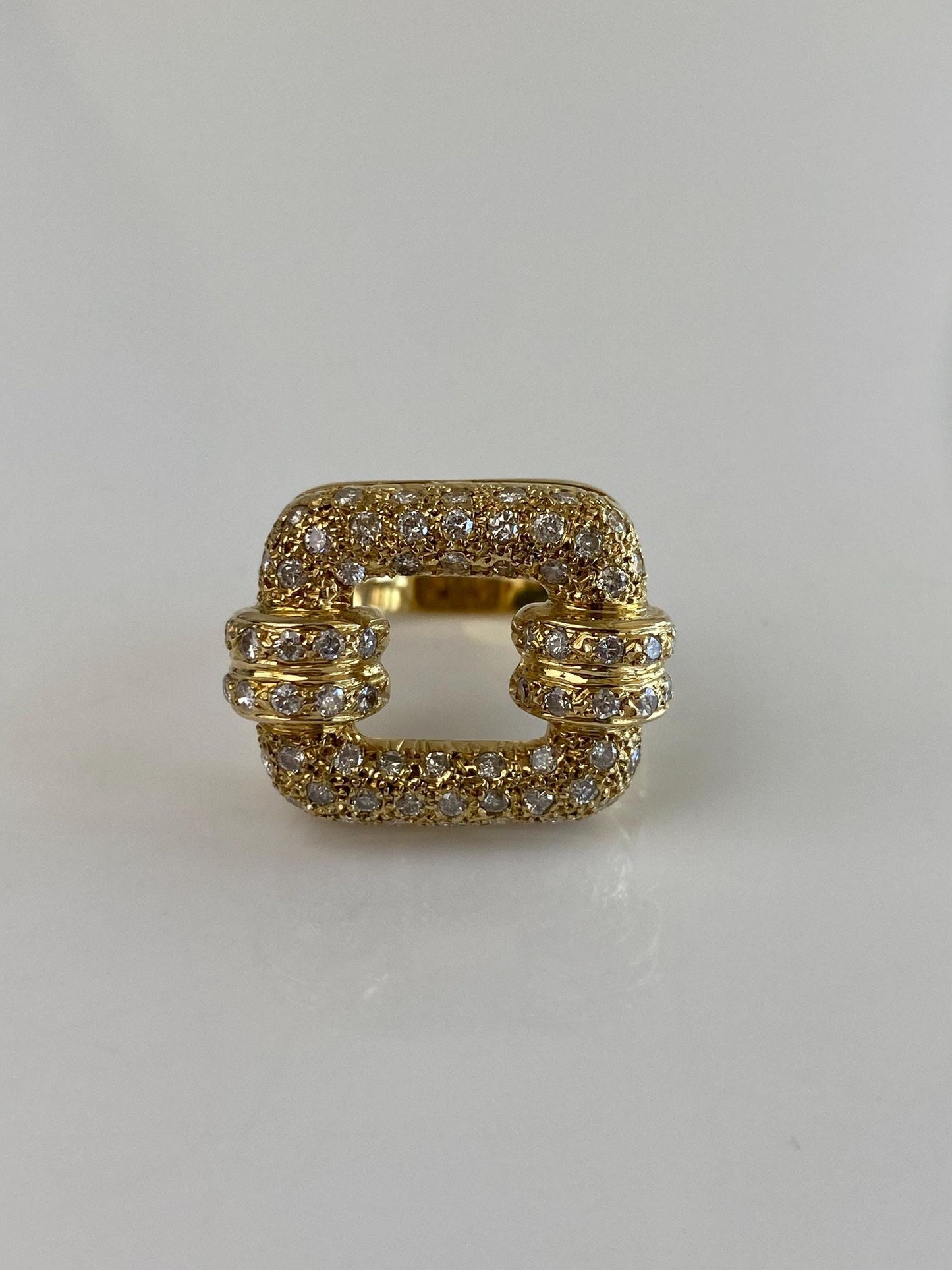 Vintage Solid 18k Yellow Gold Diamonds Buckle Ring - Size 7.25