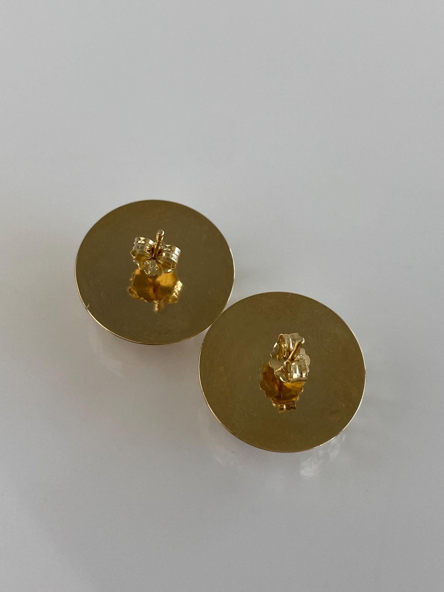 Vintage 14k Yellow Gold Hammered Texture Domed Stud Earrings