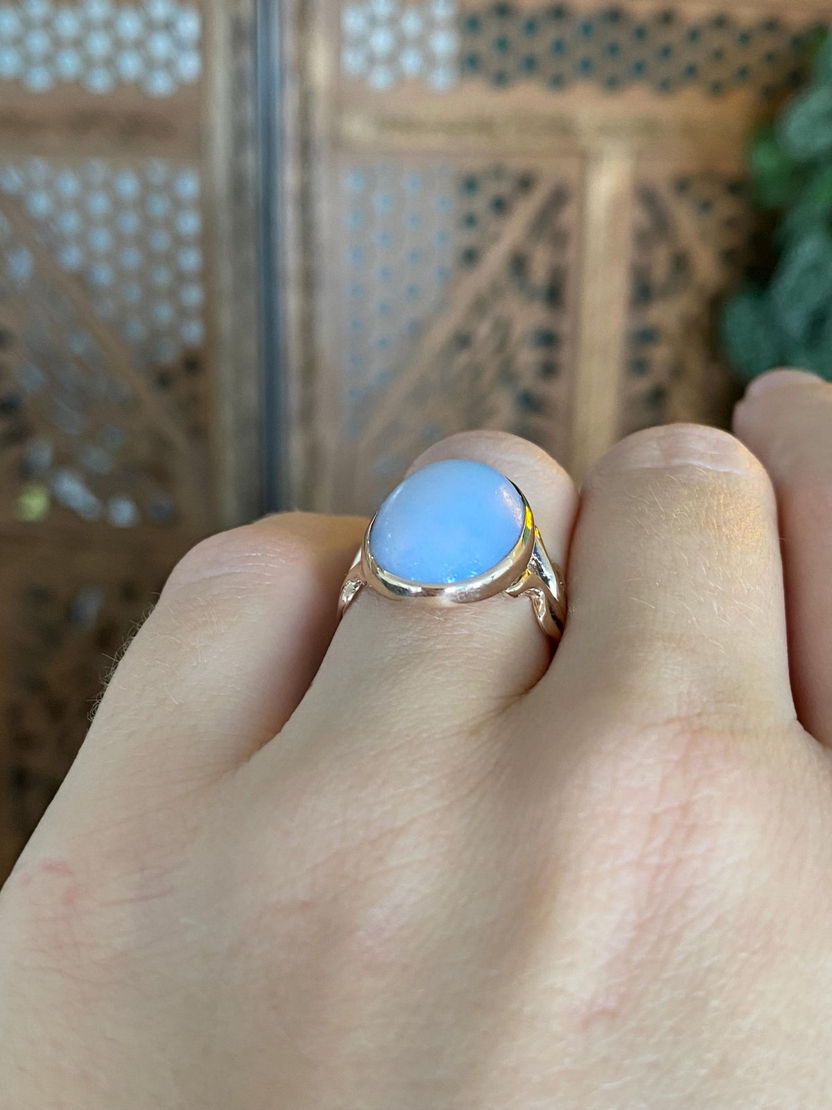 Vintage Solid 10k Rosey Gold Matte Milky Resin Ring - Size 5.5