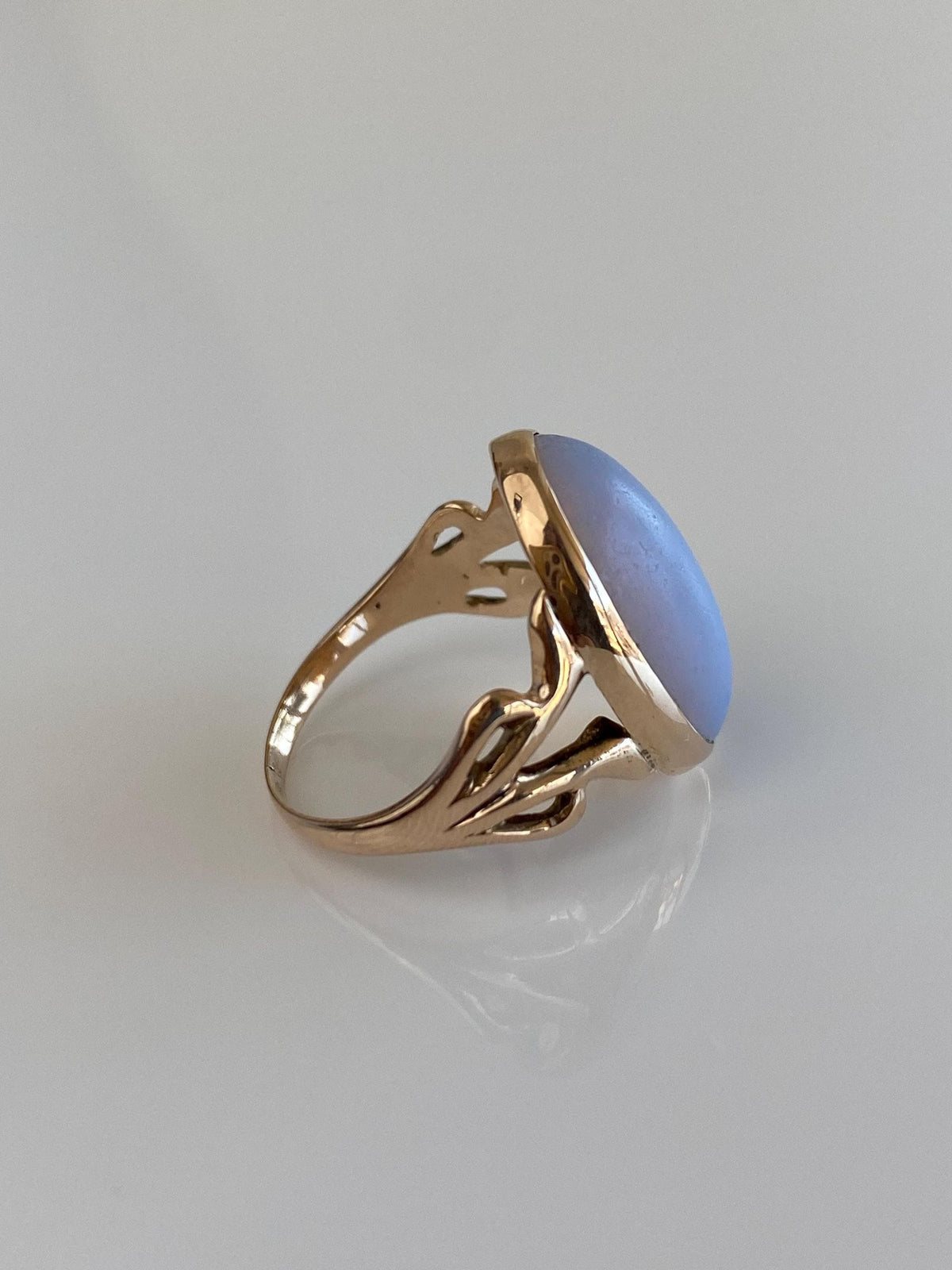 Vintage Solid 10k Rosey Gold Matte Milky Resin Ring - Size 5.5