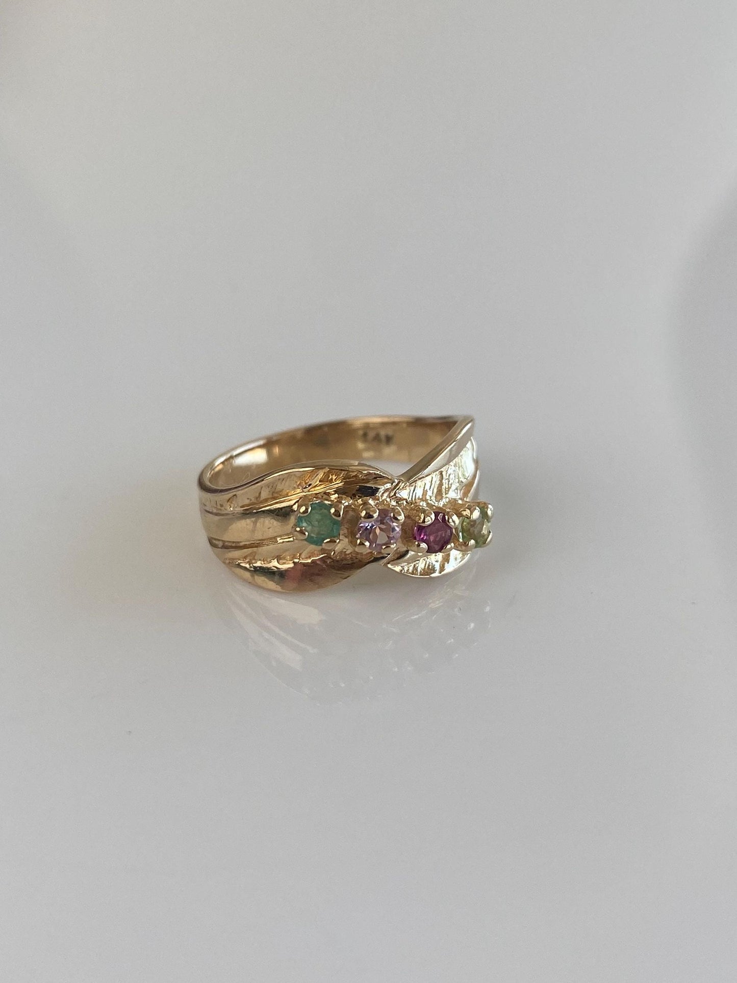 Vintage Solid 14k Yellow Gold Ruby Emerald Peridot Pink Tourmaline Ring Band - Size 5.25