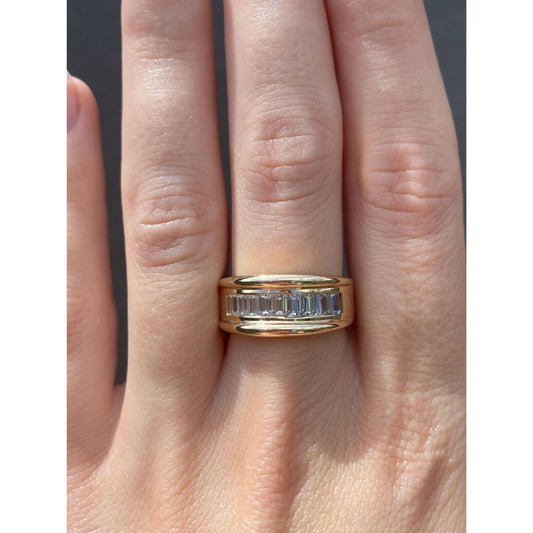 Vintage Solid 14k Yellow Gold Channel Set Cubic Zirconia Ring Band - Size 6.75