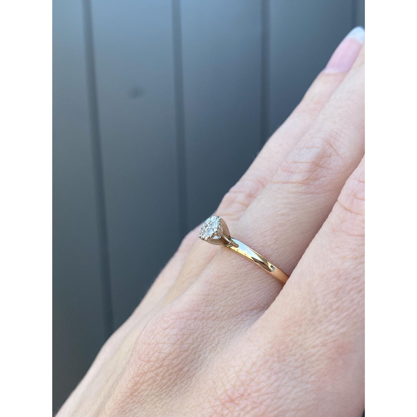 Vintage Solid 14k White & Yellow Gold Diamond Cluster Ring - Size 6.5