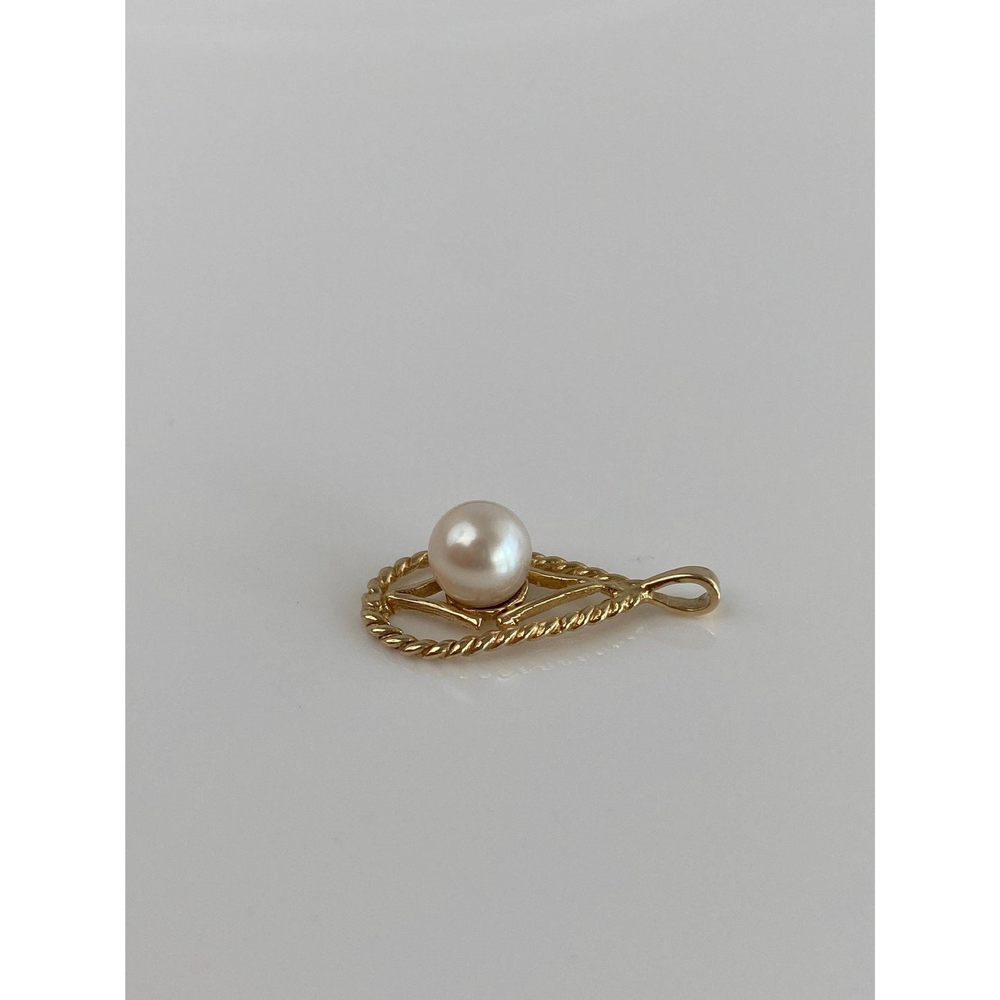 Vintage Solid 14k Yellow Gold Pearl Teardrop Charm