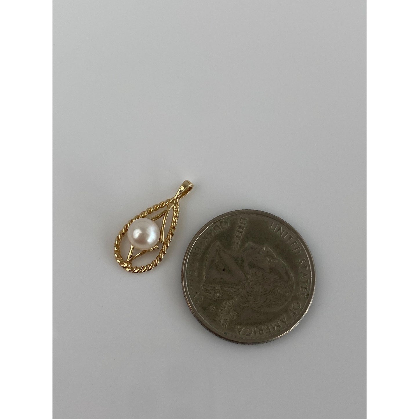 Vintage Solid 14k Yellow Gold Pearl Teardrop Charm