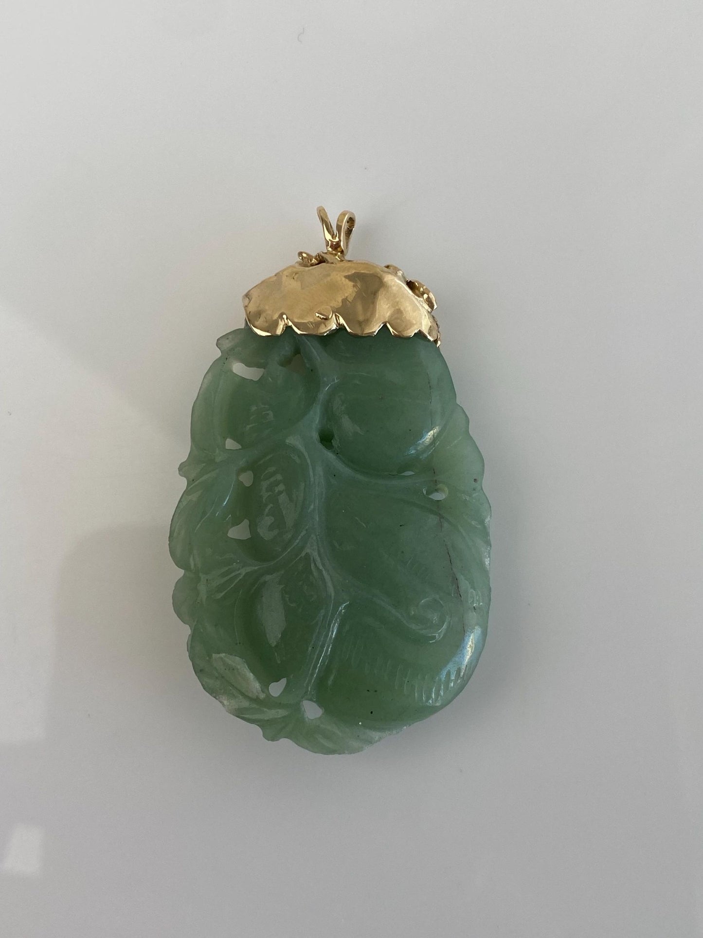 Vintage Solid 14k Yellow Gold Diamond Carved Jade Charm