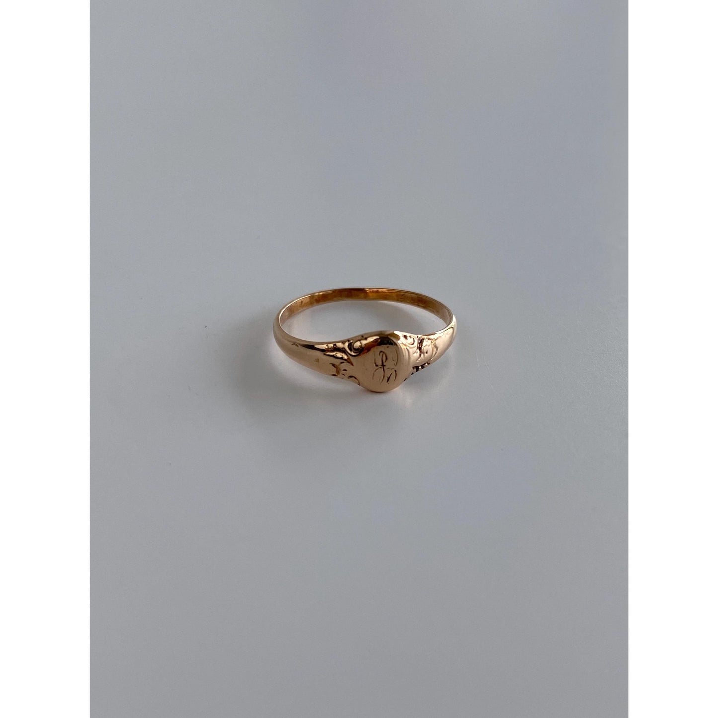 Vintage Solid 10k Rosey Gold Monogram Baby Signet Ring - Size 2.75