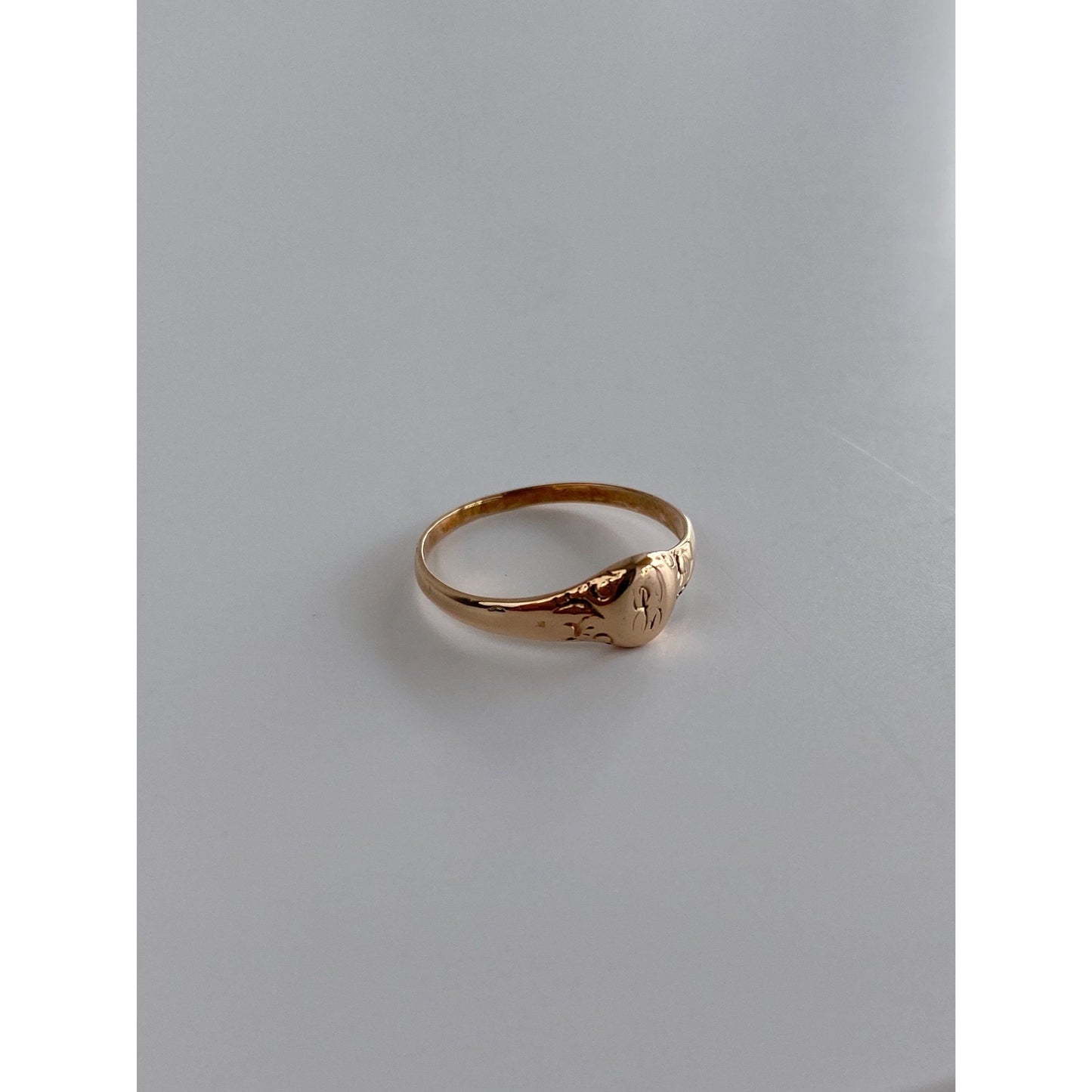 Vintage Solid 10k Rosey Gold Monogram Baby Signet Ring - Size 2.75