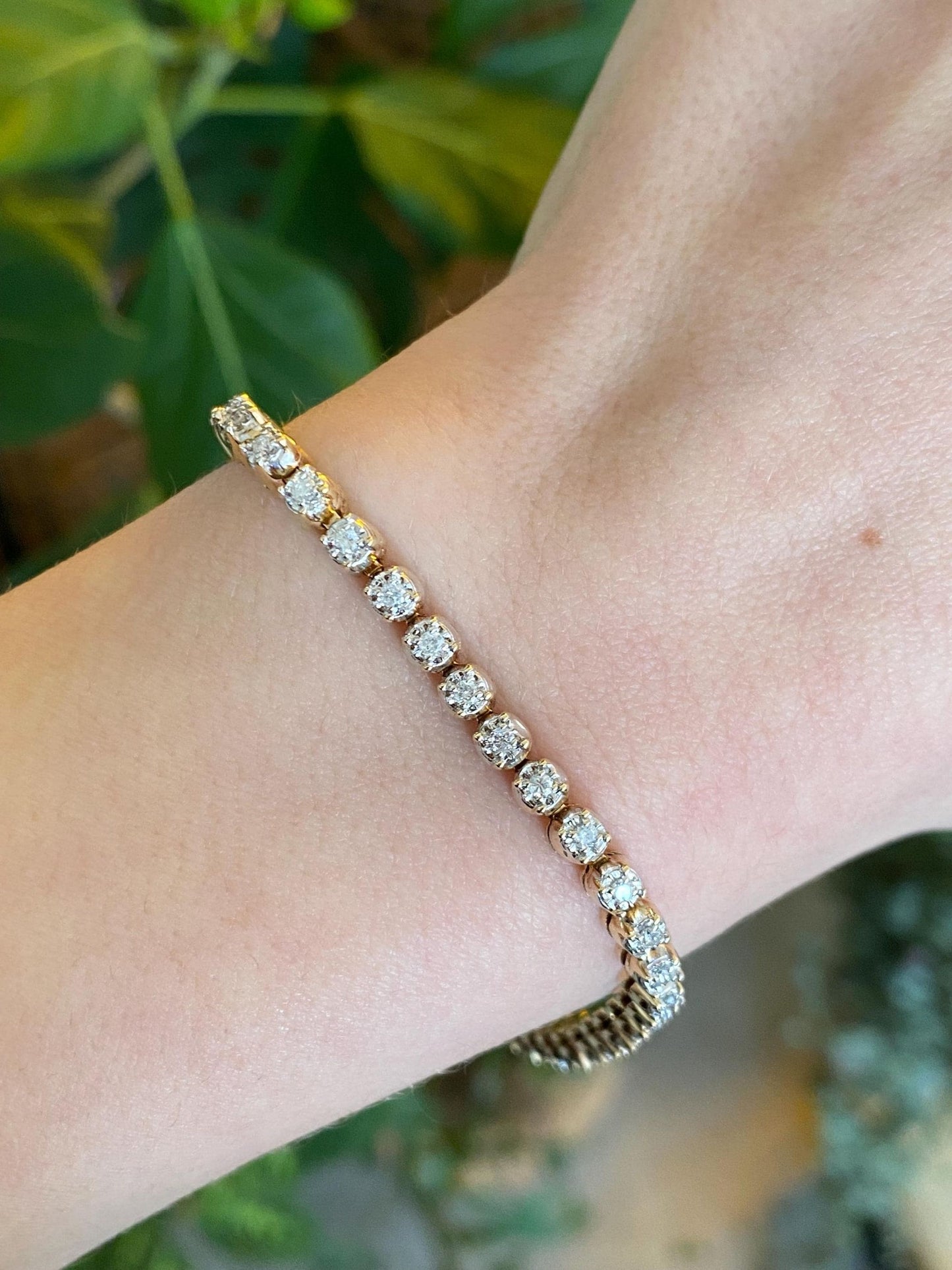 Vintage Solid 14k Yellow Gold Diamond Tennis Bracelet - 7.5 inches
