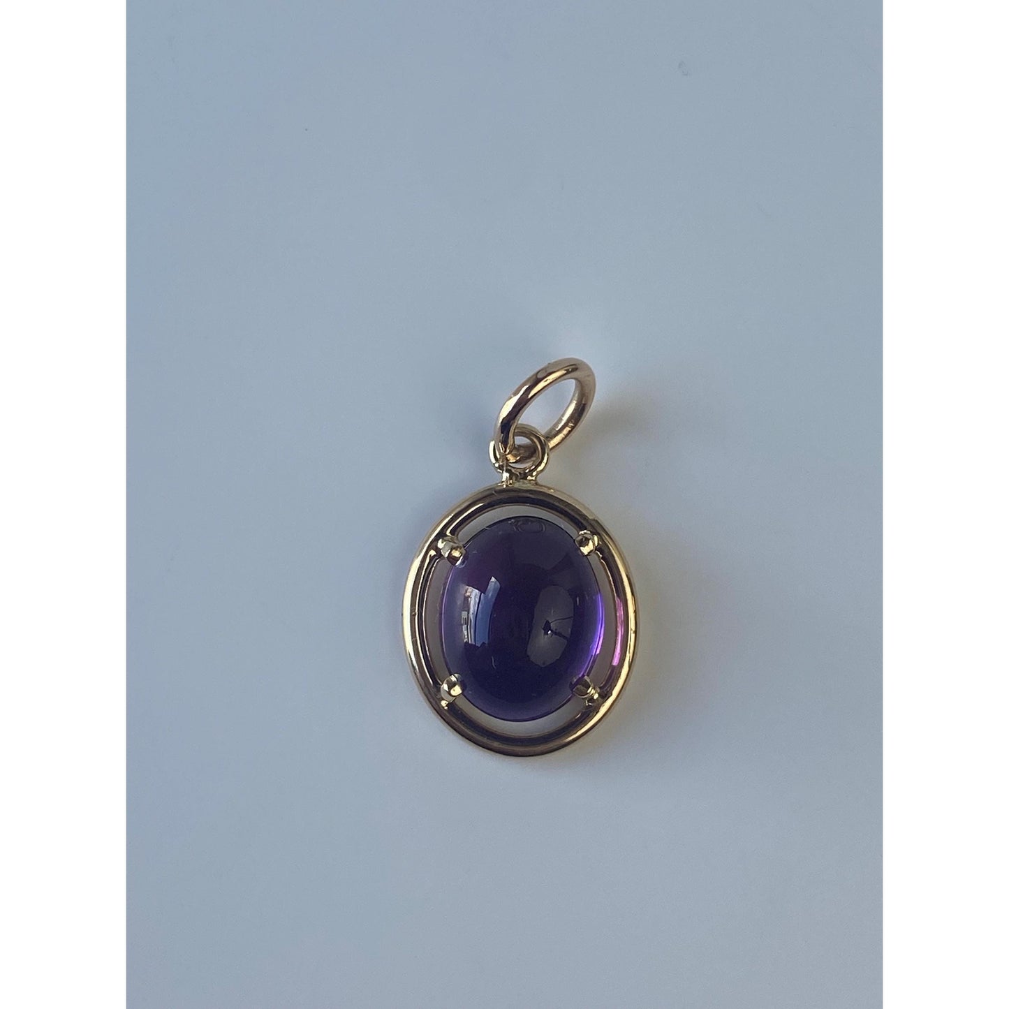 Vintage Solid 14k Yellow Gold Amethyst Cabochon Charm