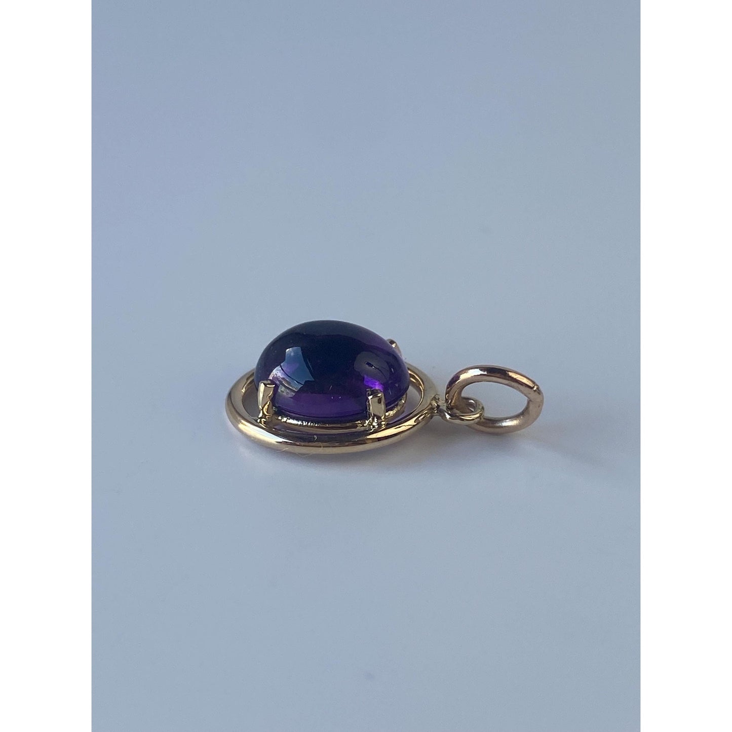 Vintage Solid 14k Yellow Gold Amethyst Cabochon Charm