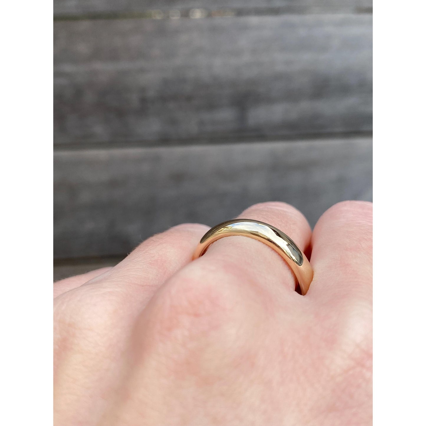 Vintage Solid 14k Yellow Gold Ring Band - Size 10.25