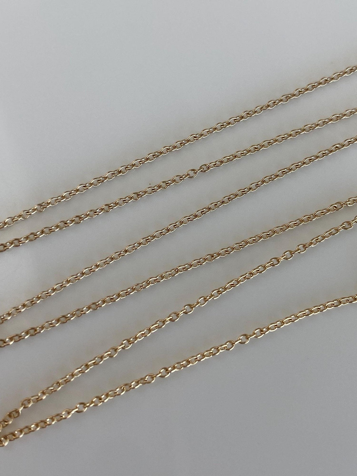 Vintage Solid 14k Yellow Gold Dainty Rolo Chain Necklace - 16 inches