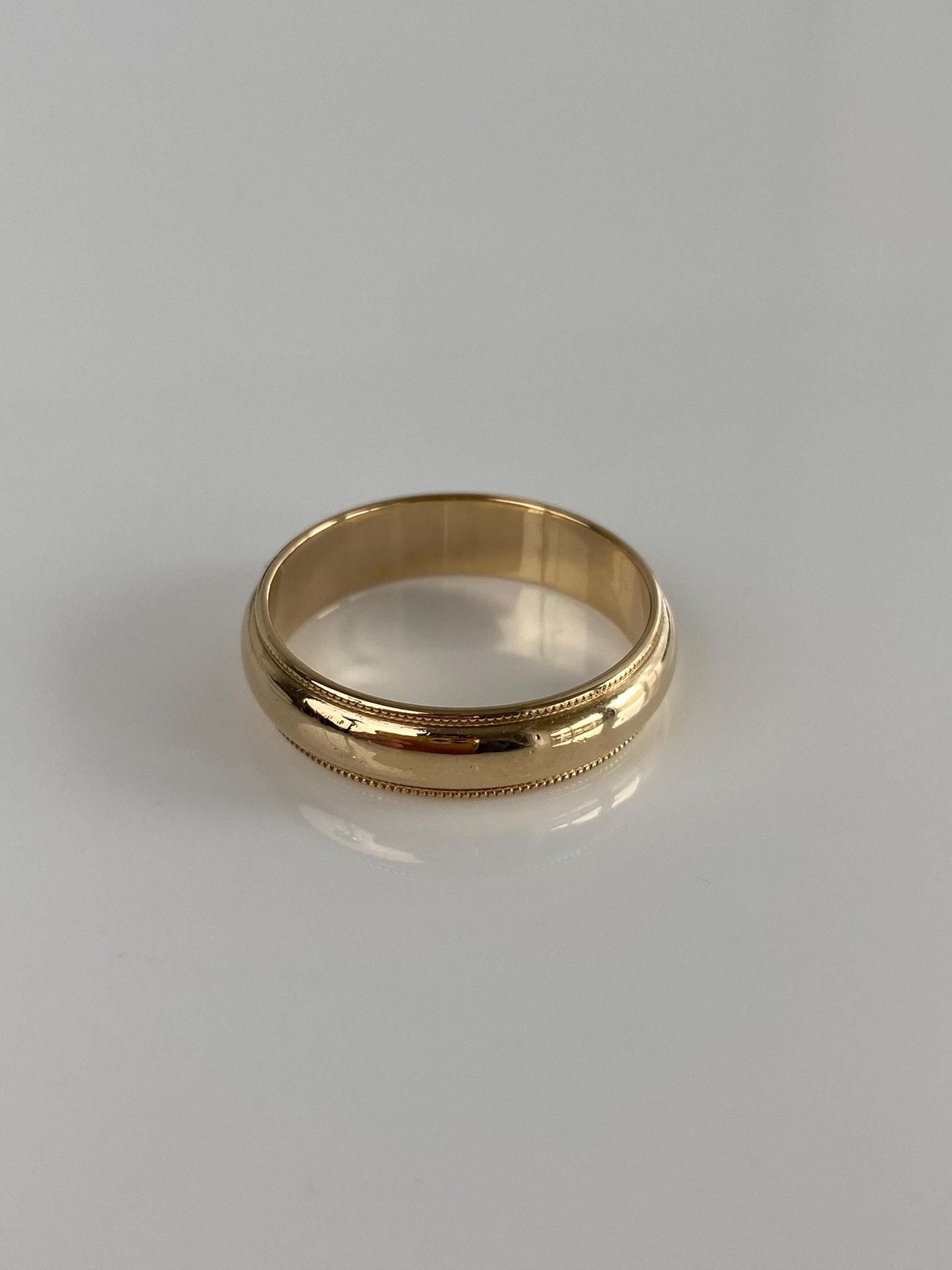 Vintage Solid 14k Yellow Gold Miligrain Ring Band - Size 8