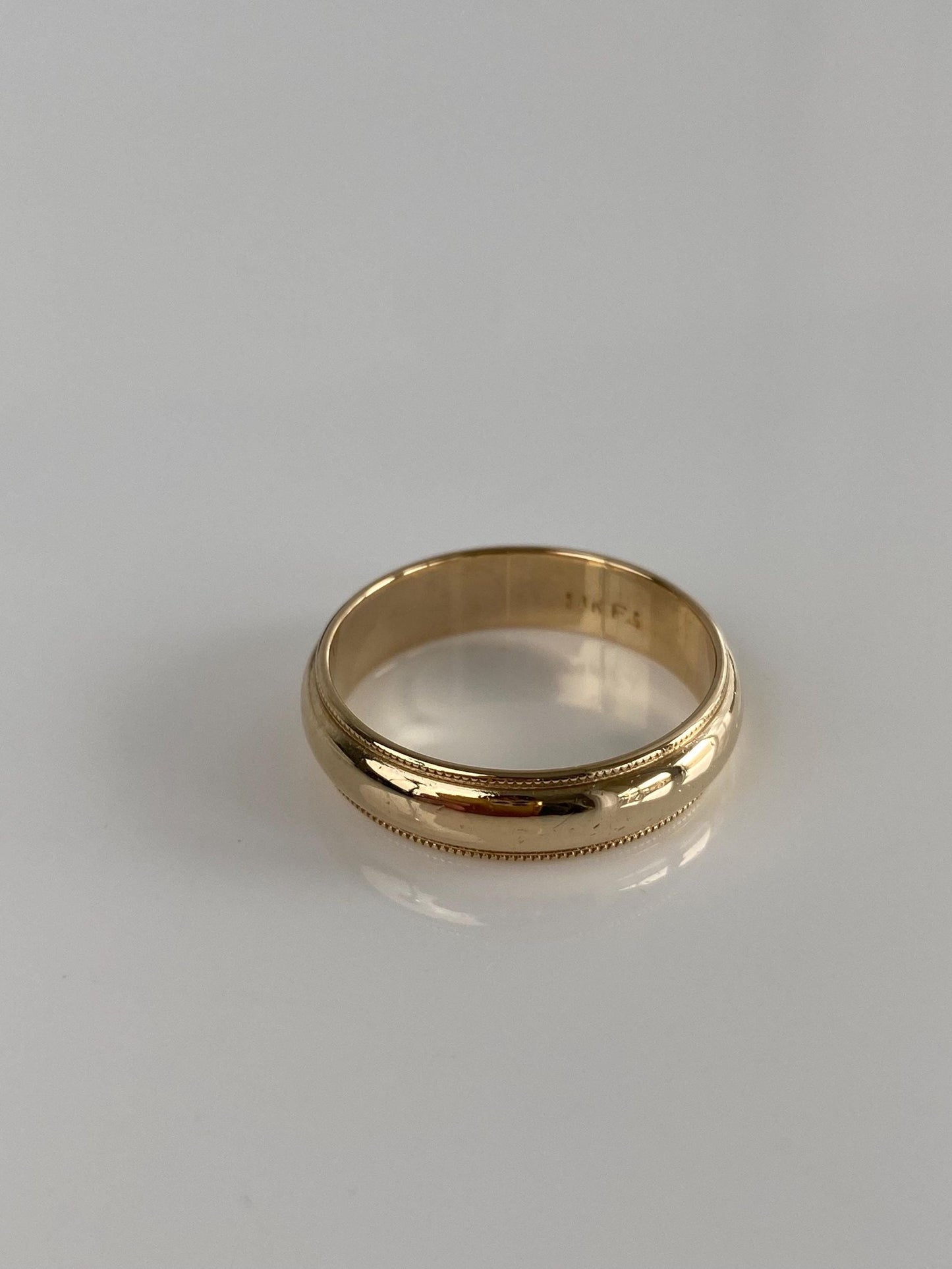 Vintage Solid 14k Yellow Gold Miligrain Ring Band - Size 8