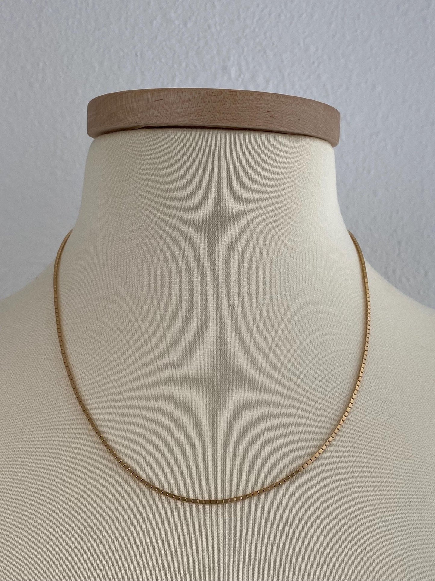 Vintage Solid 14k Yellow Gold Chunky Box Chain Necklace - 20 inches