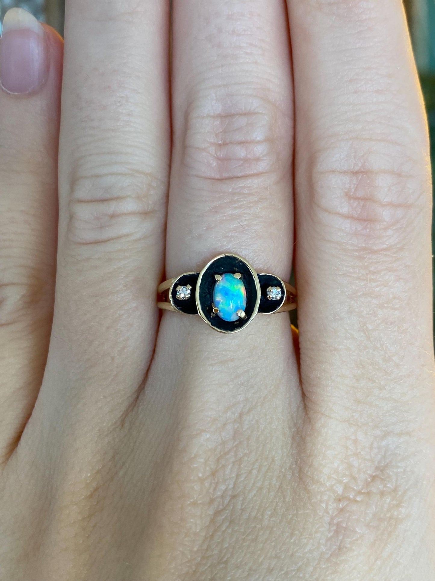 Vintage Solid 14k Yellow Gold Diamond Opal Shadowbox Ring - Size 6.25