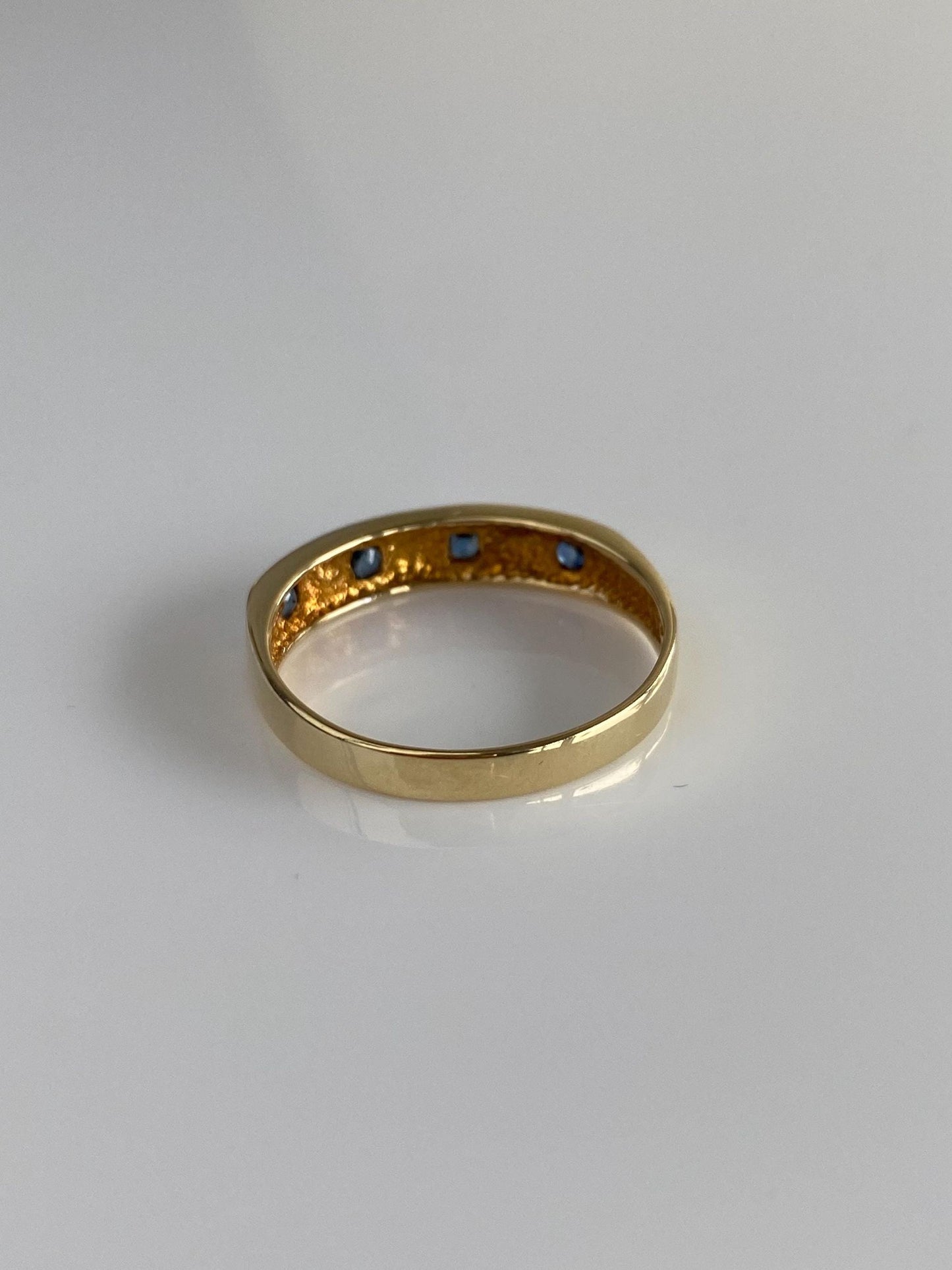 Vintage Solid 14k White & Yellow Gold Blue Sapphire Ring Band - Size 10