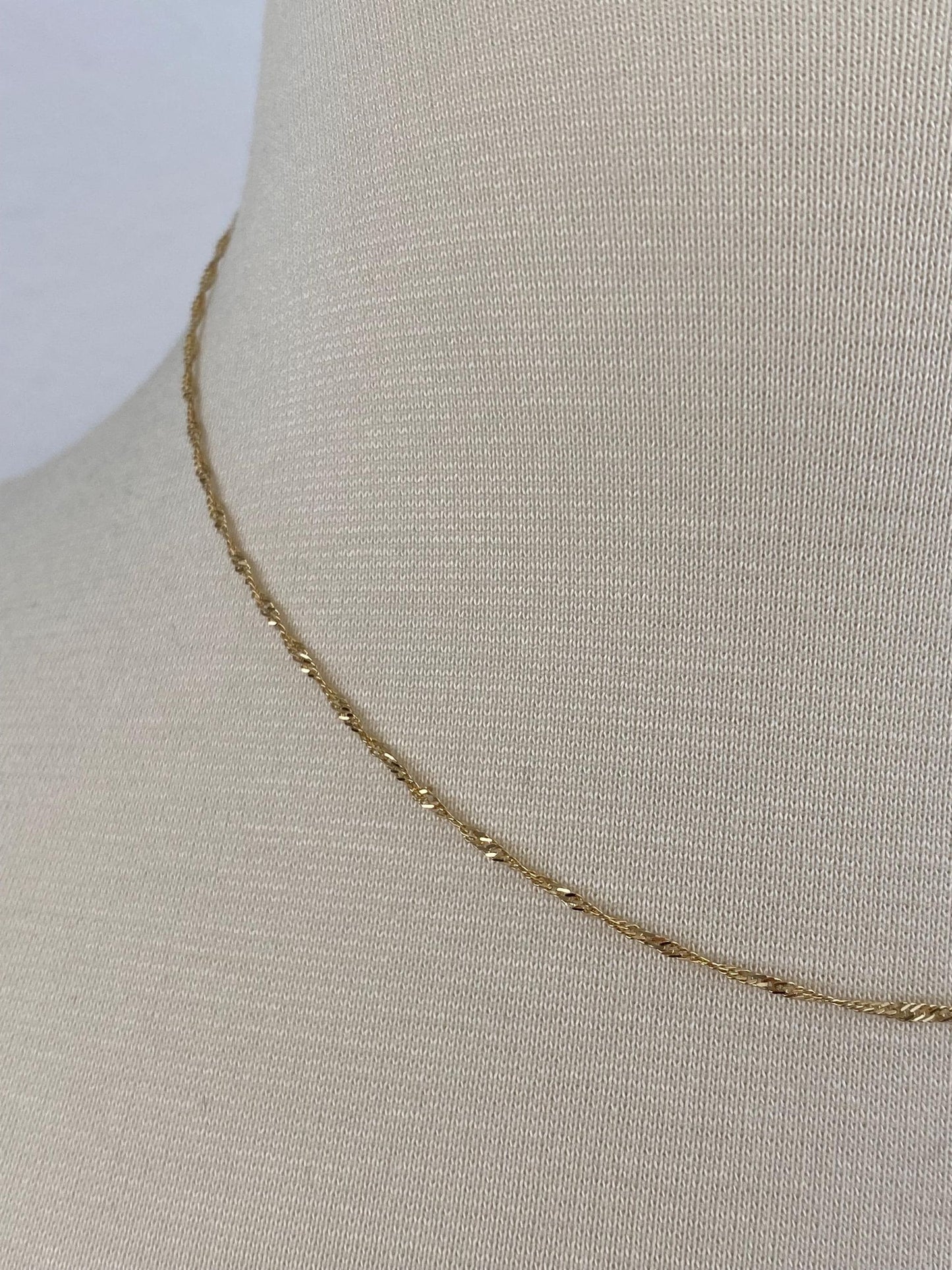 Vintage Solid 14k Yellow Gold Twist Chain Necklace - 15.5 inches