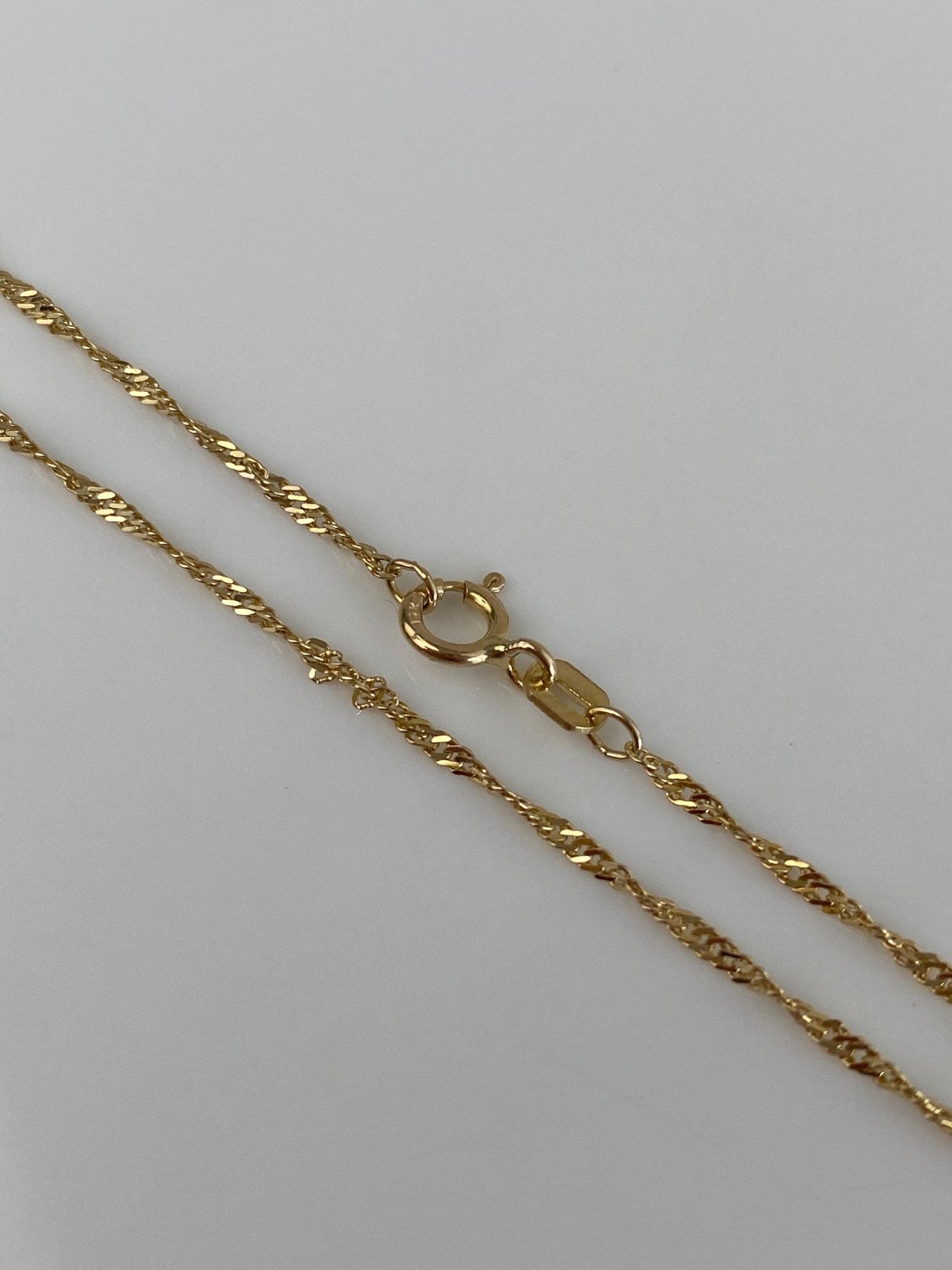 Vintage Solid 14k Yellow Gold Twist Chain Necklace - 15.5 inches