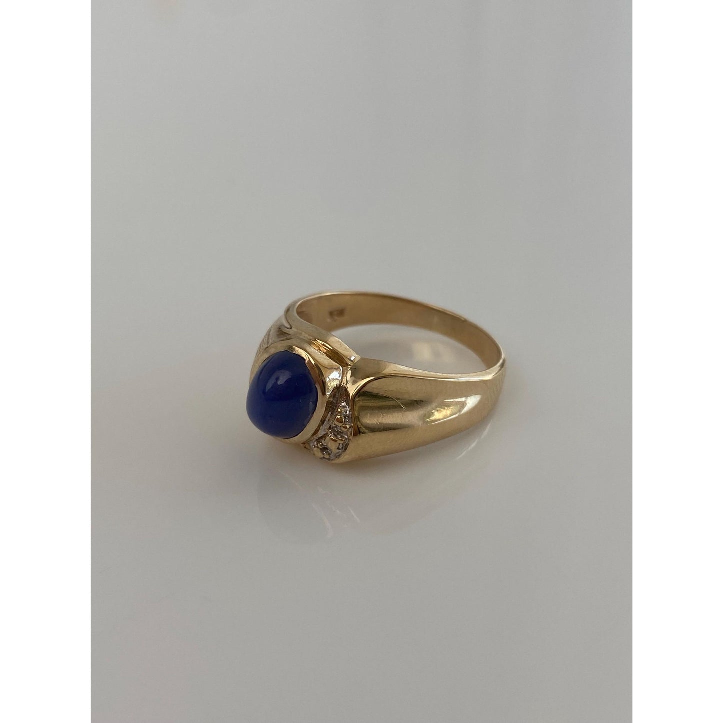 Vintage Solid 14k Yellow Gold Blue Star Sapphire Ring - Size 8.75