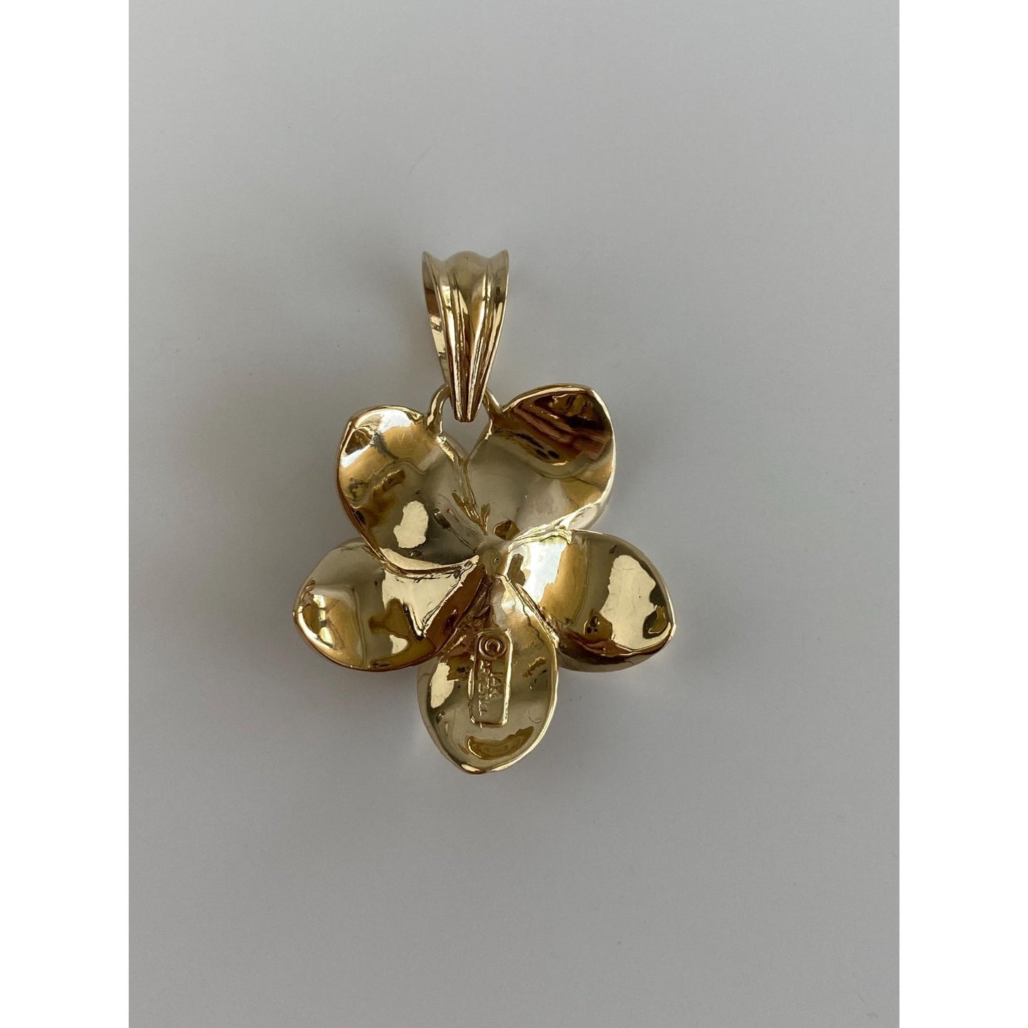 Vintage Solid 14k Yellow Gold Satin Plumeria Flower Charm