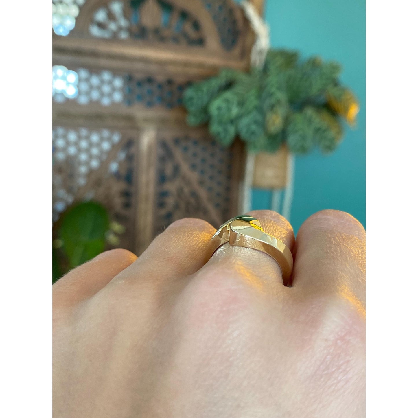 Vintage Solid 14k Yellow Gold Diamond Twist Ring - Size 6.75