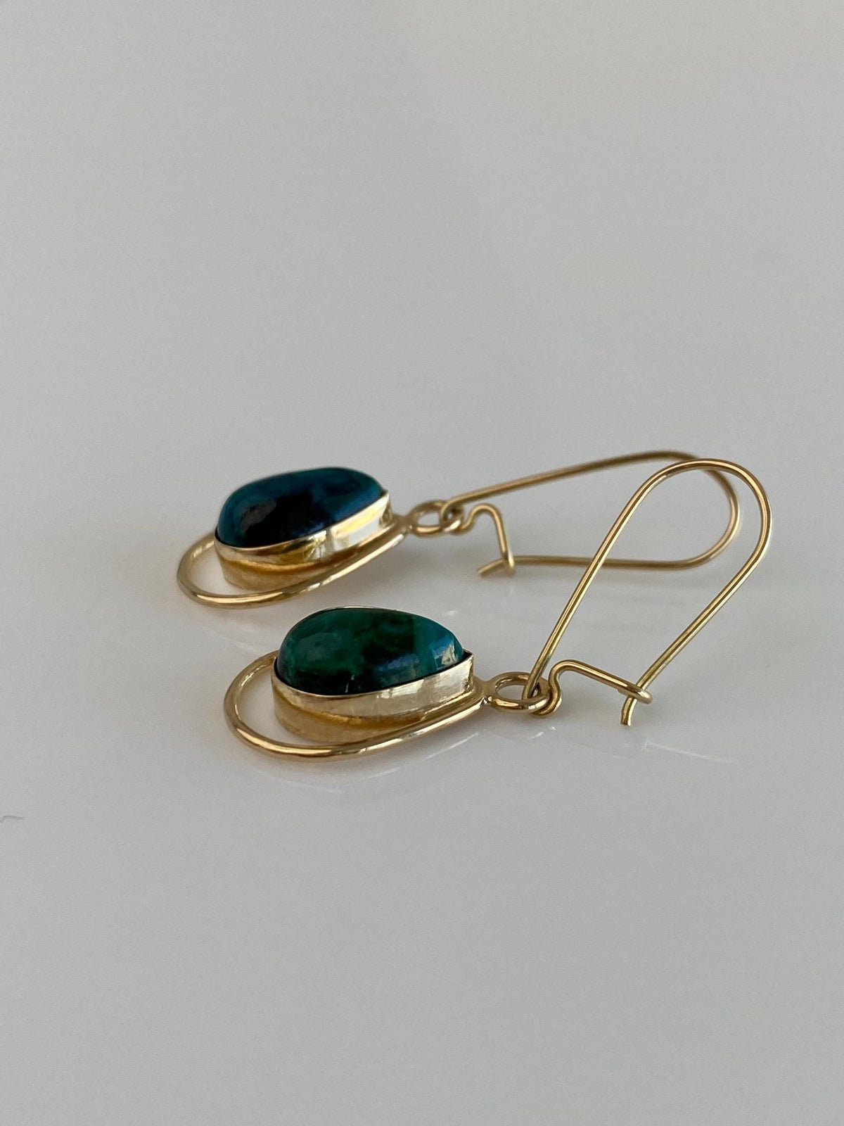 Vintage Solid 14k Yellow Gold Azurite Teardrop Dangle Earrings