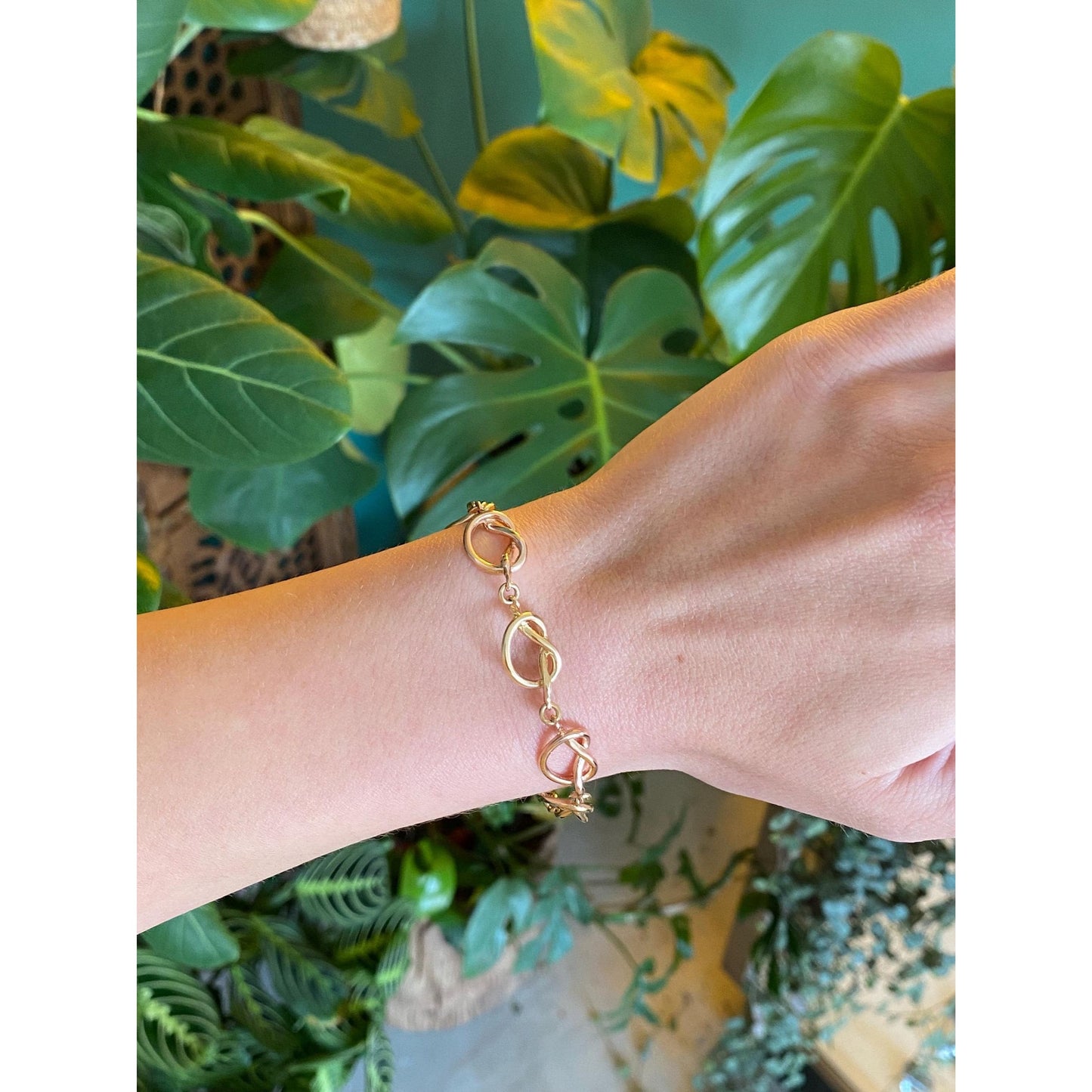 Vintage Solid 14k Rose & Yellow Gold Love Knot Link Bracelet - 7.25 inches