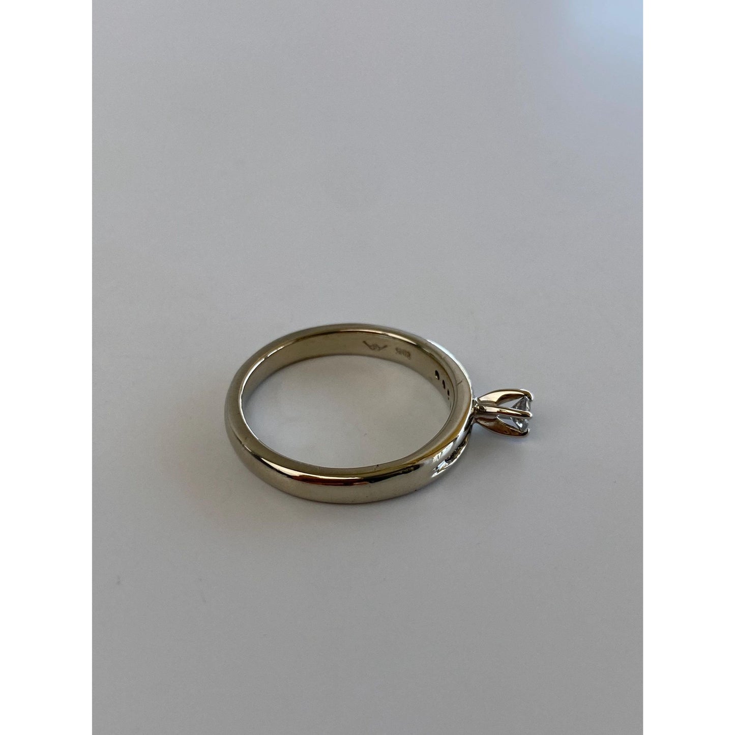 Vintage Solid 14k White Gold Diamond Ring Band - Size 6.75