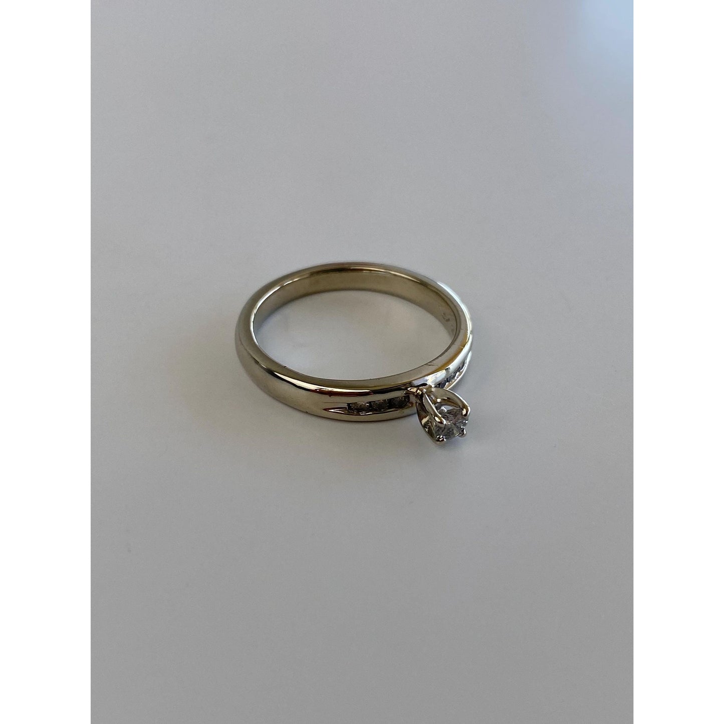 Vintage Solid 14k White Gold Diamond Ring Band - Size 6.75