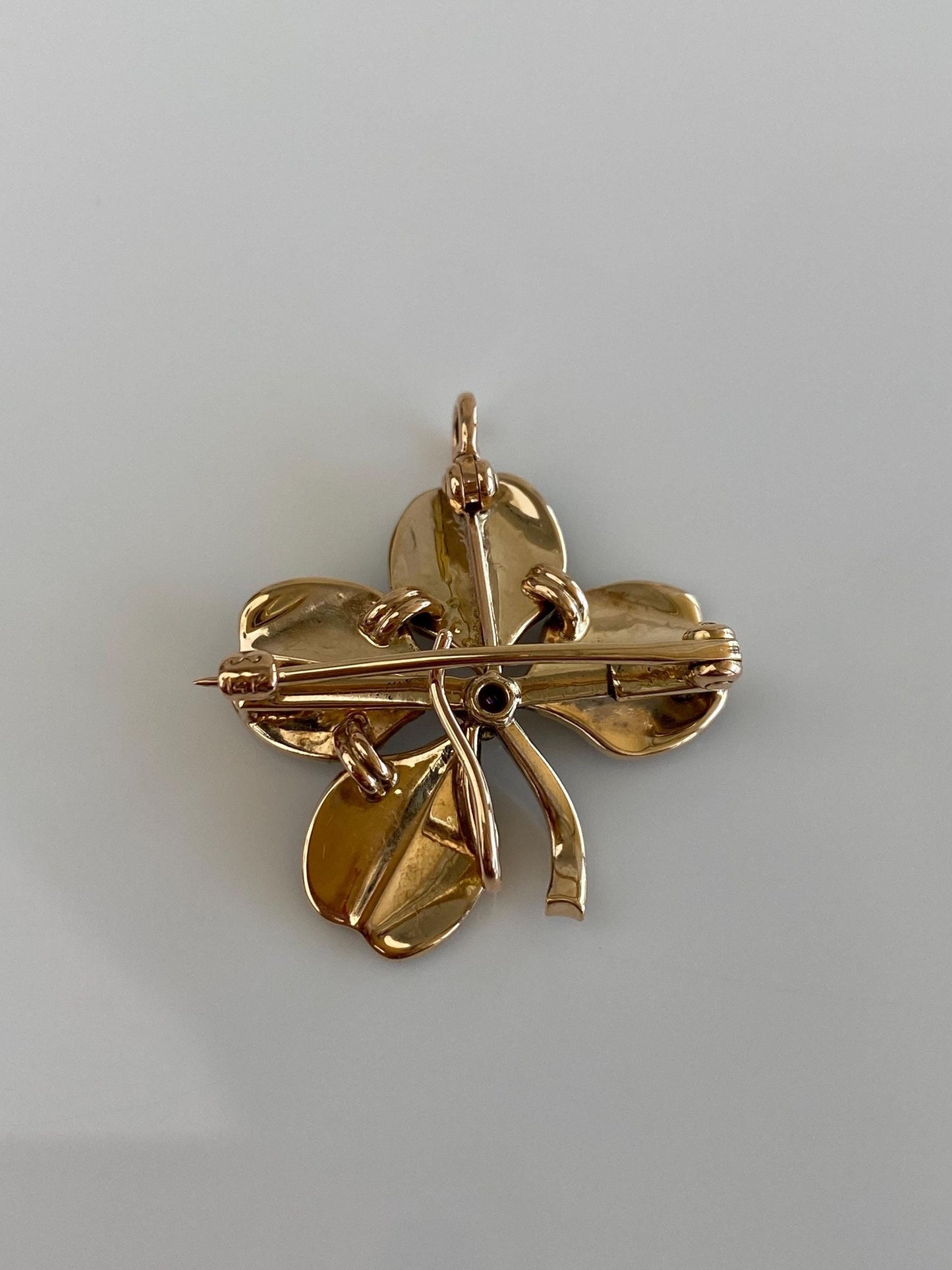 Vintage Solid 14k Rose Gold Ruby Seed Pearls Clover Brooch Pin Charm