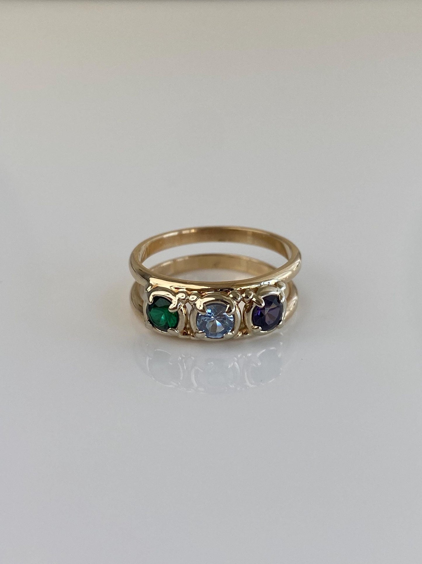 Vintage Solid 14k Yellow Gold Topaz Purple & Green Spinel Ring - Size 6