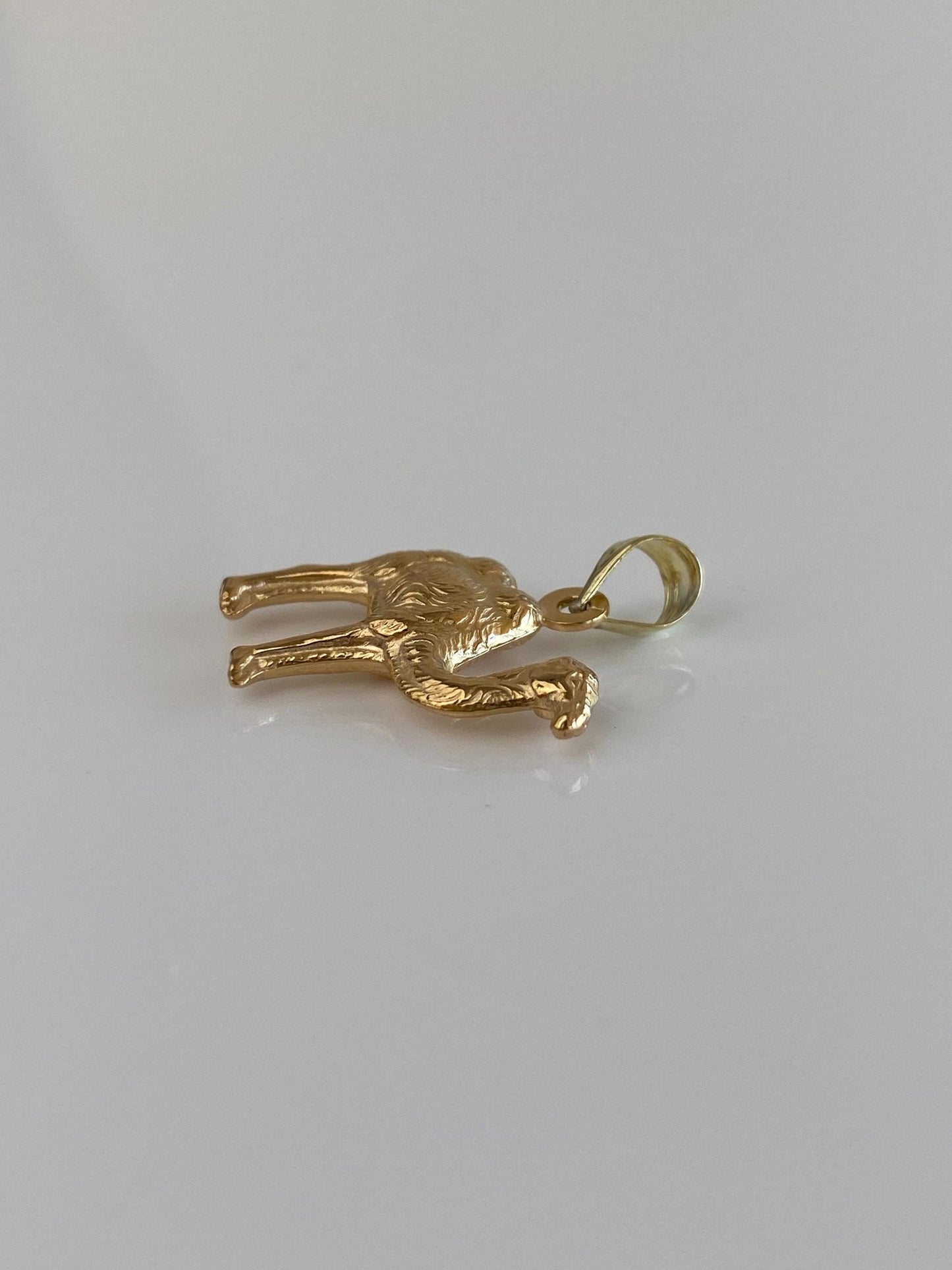 Vintage 18k Yellow Gold Camel Charm