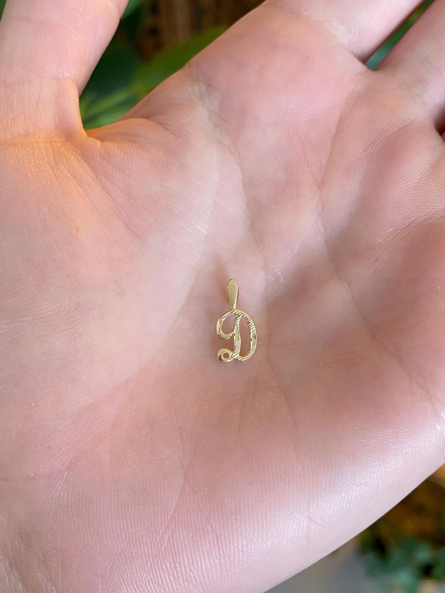 Vintage Solid 14k Yellow Gold Diamond Cut Initial 'D' Charm