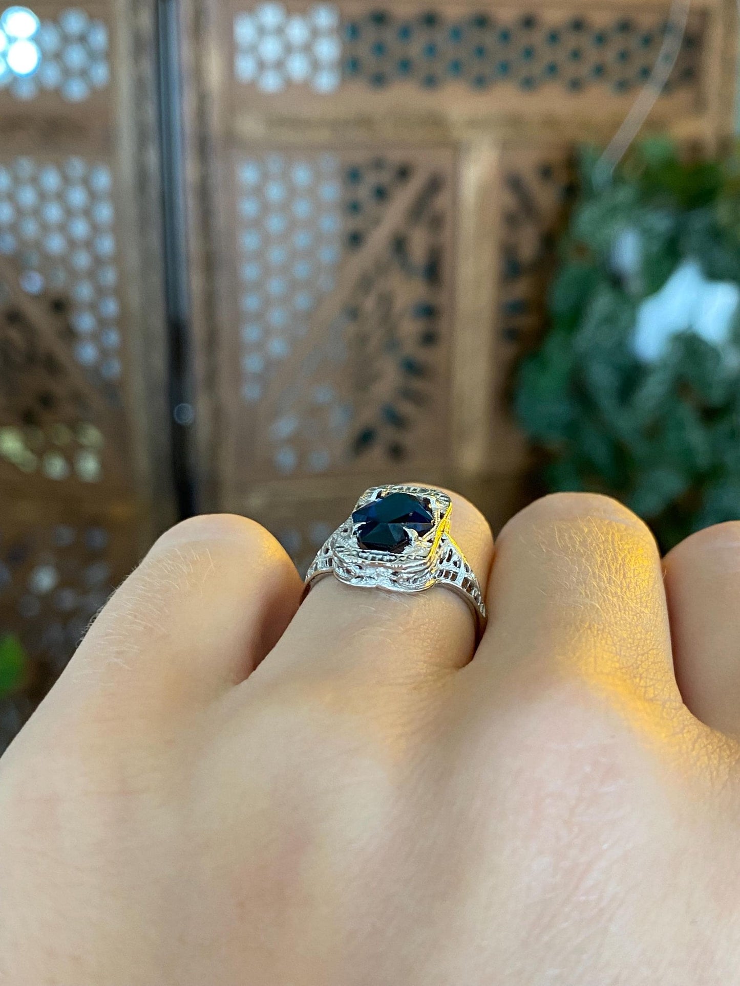 Vintage Solid 14k White Gold Blue Cubic Zirconia Art Deco Ring - Size 5.25