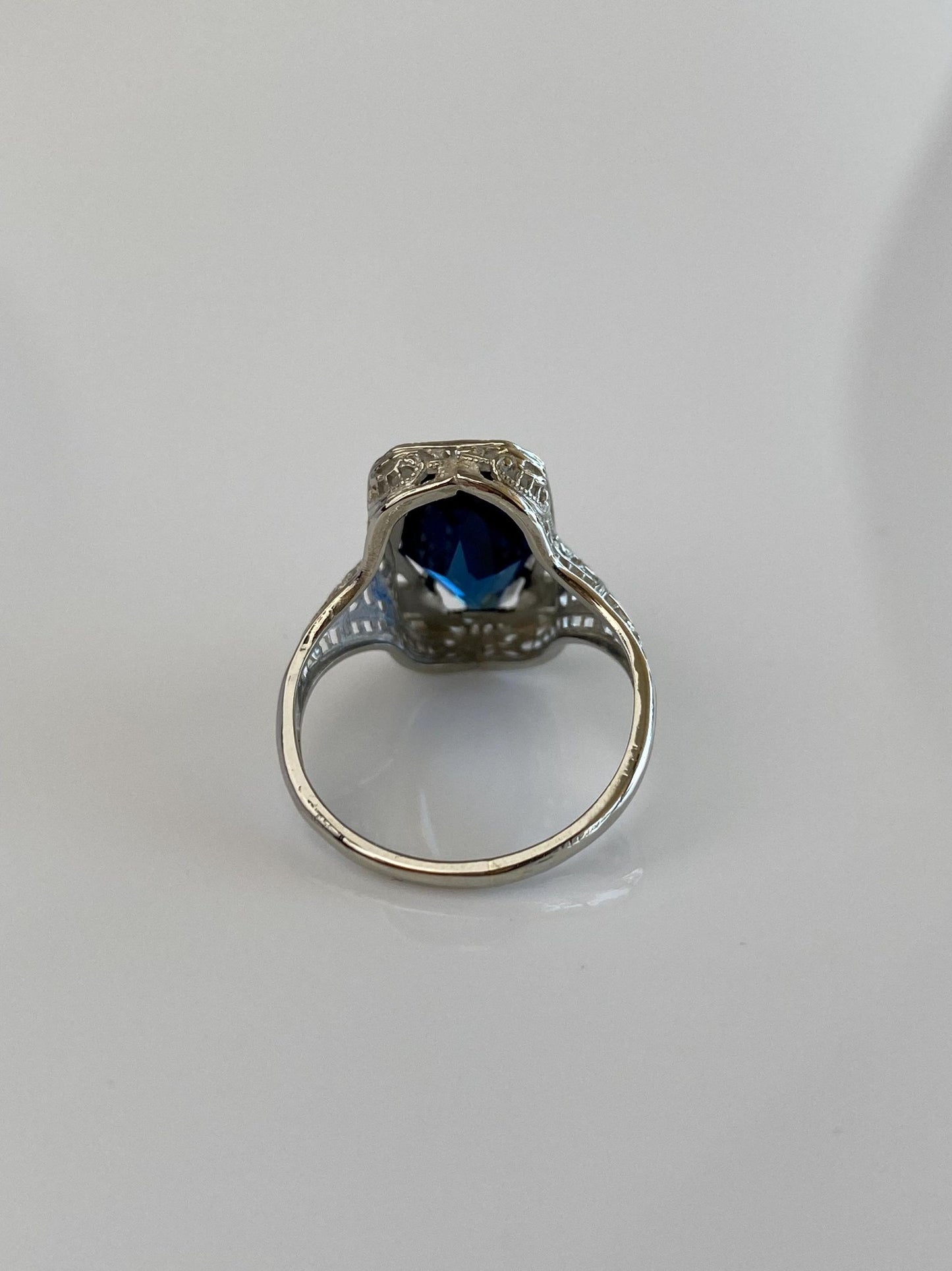 Vintage Solid 14k White Gold Blue Cubic Zirconia Art Deco Ring - Size 5.25