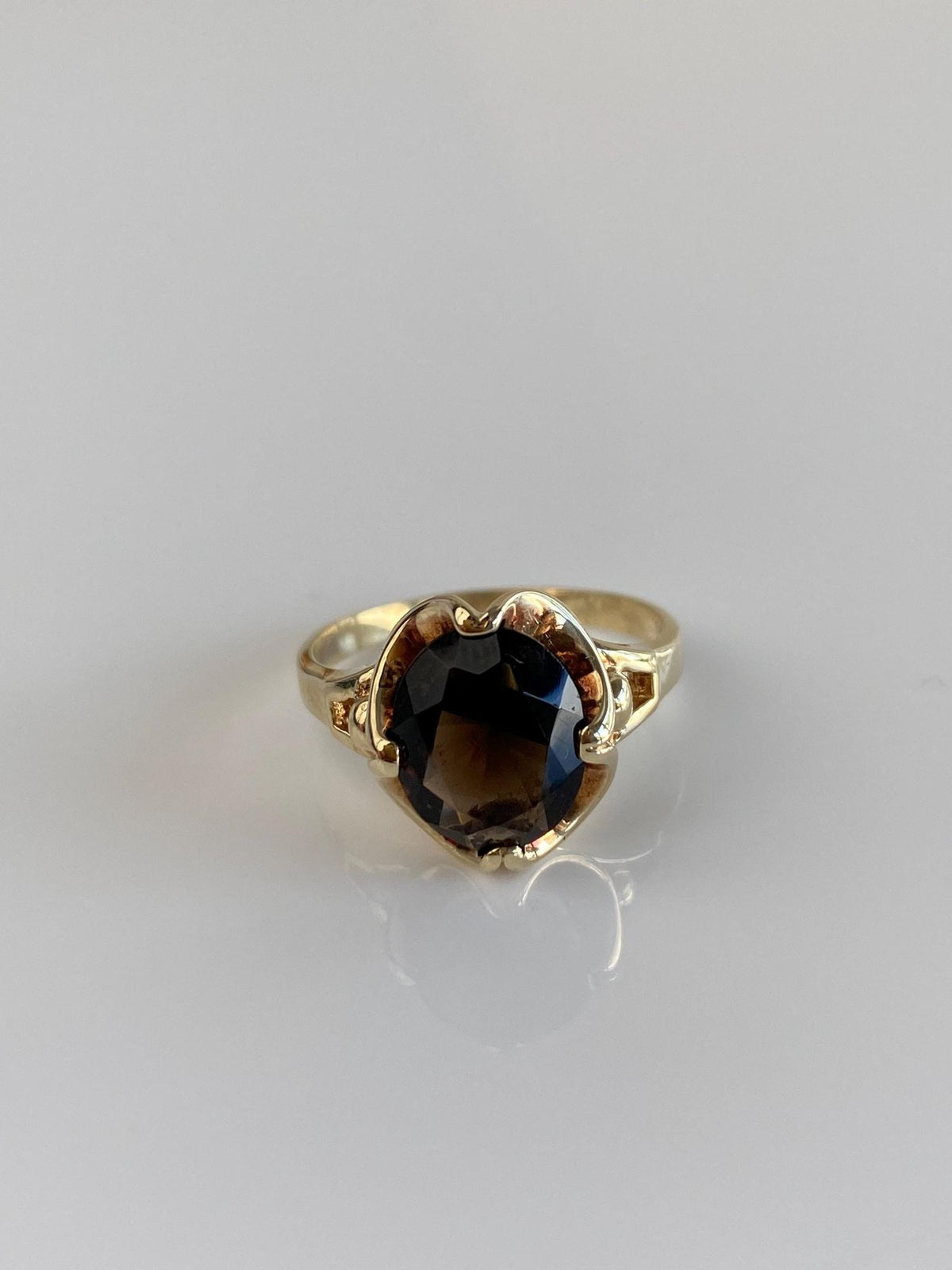 Vintage Solid 10k Yellow Gold Smokey Quartz Ring - Size 5.75