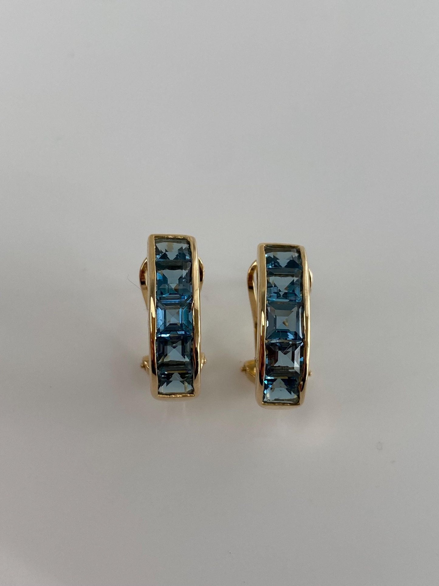 Vintage Solid 14k Yellow Gold Topaz Drop Earrings
