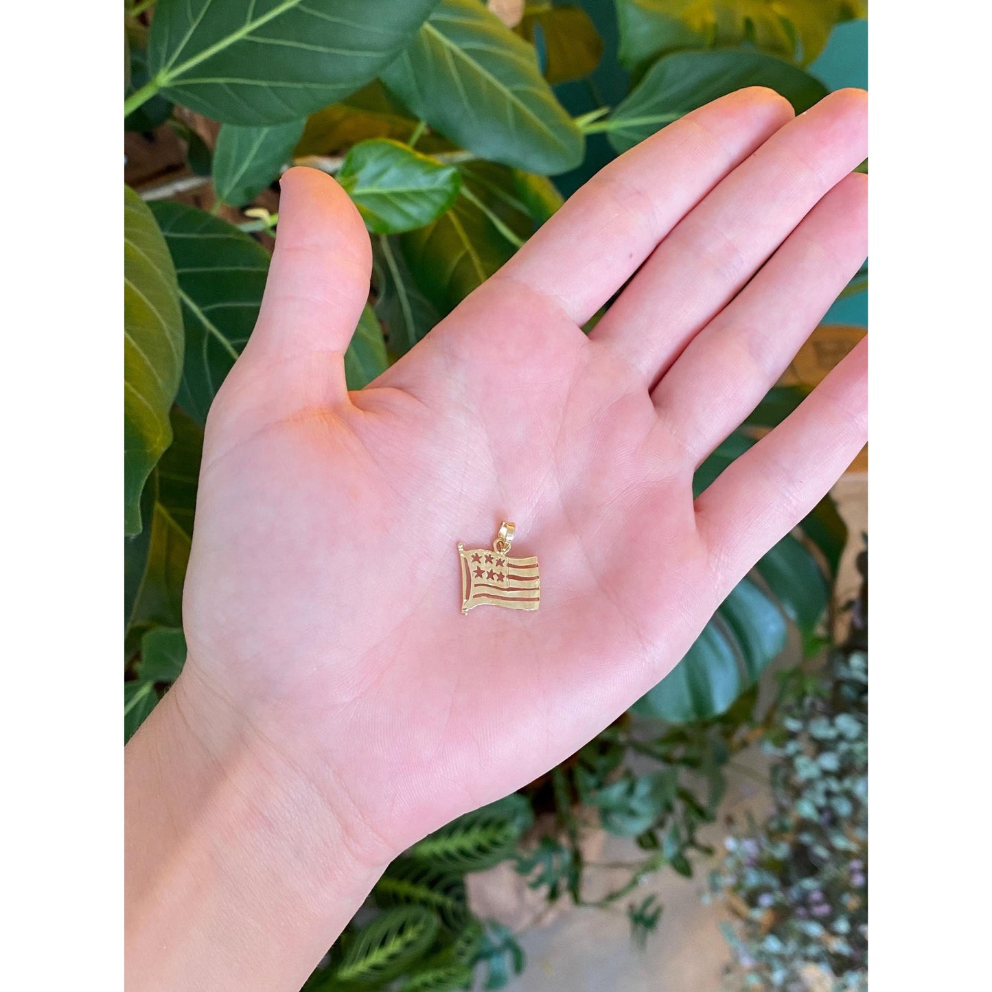 Vintage Solid 14k Yellow Gold American Flag Charm