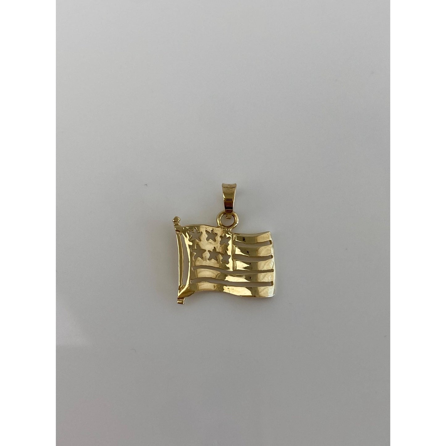 Vintage Solid 14k Yellow Gold American Flag Charm