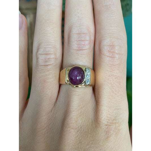 Vintage Solid 14k Yellow Gold Diamond Star Sapphire Ring Band - Size 7